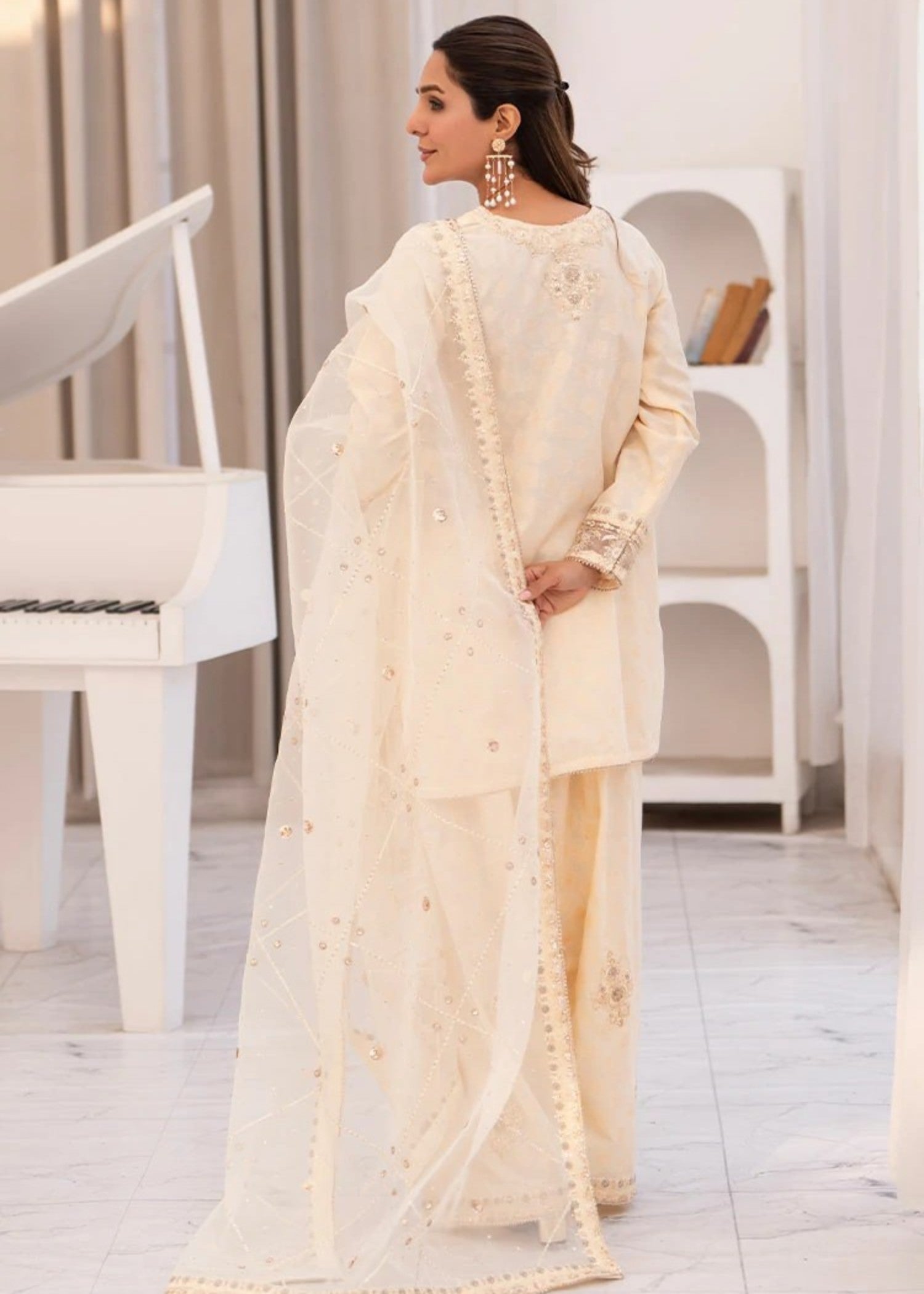 jacquard Kurta Set in Antique white