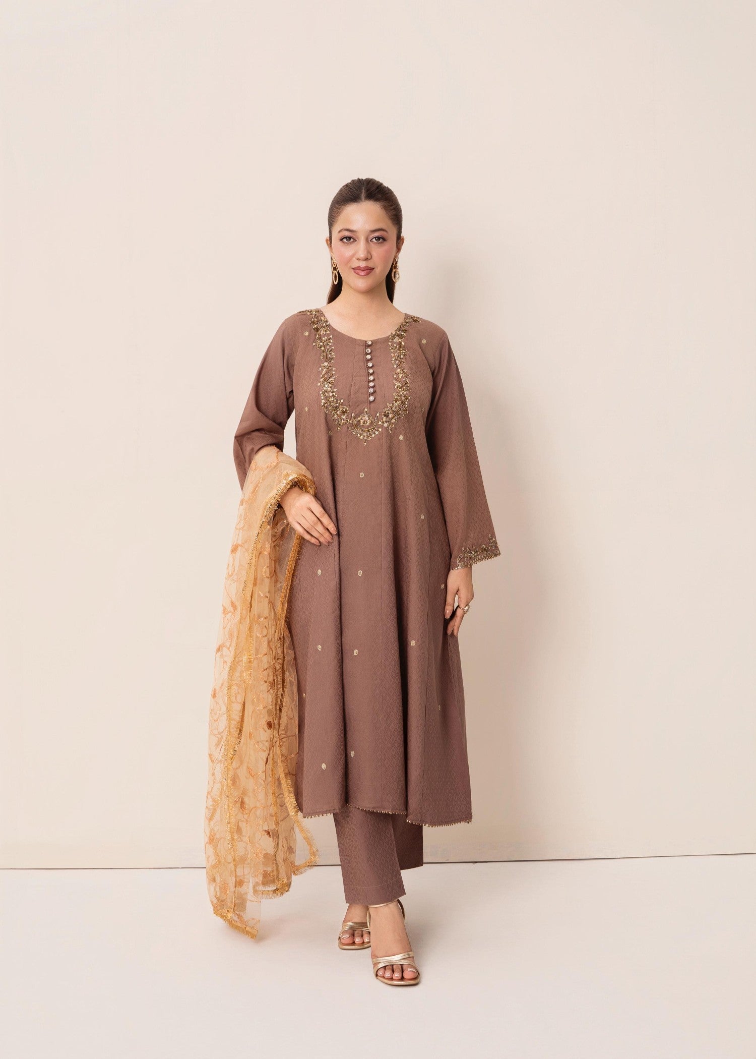 net Pishwas in Almond brown