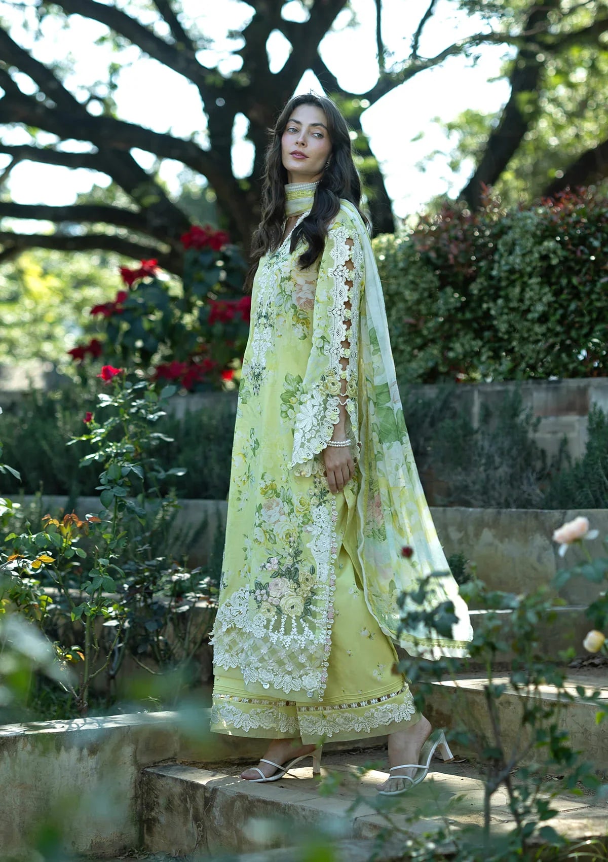 Signature Embroidered Lawn Prints – ESA-7A IVORY SEASON