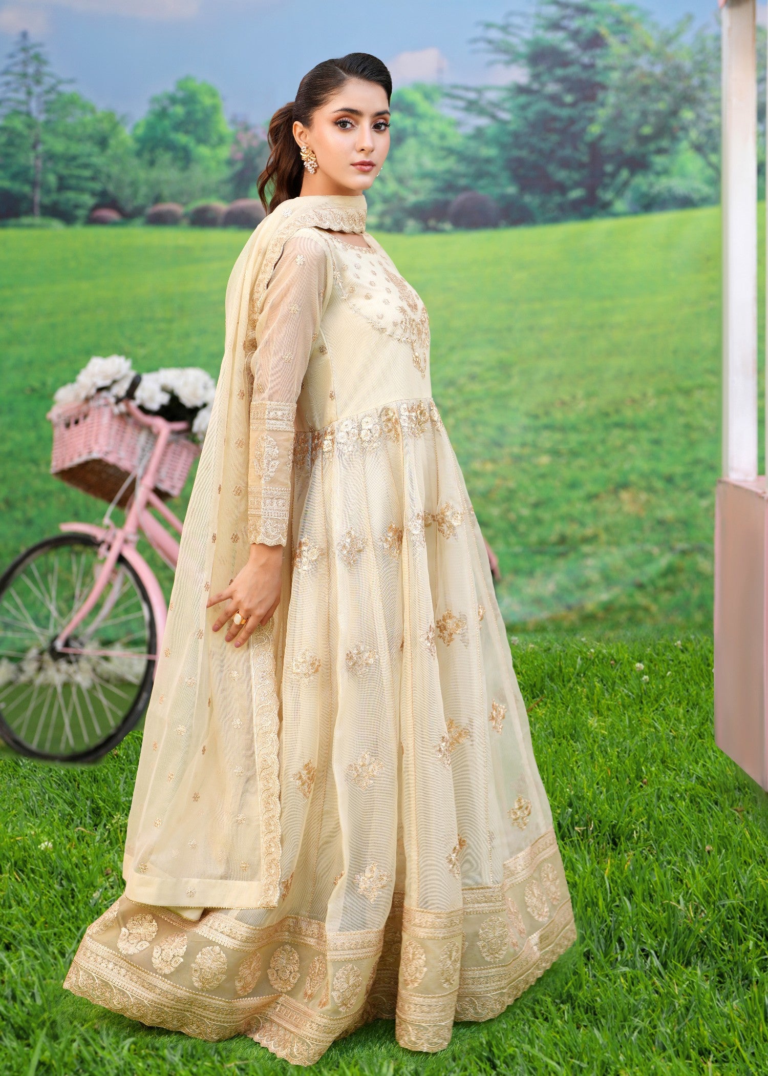khaddi net Pishwas in Cream