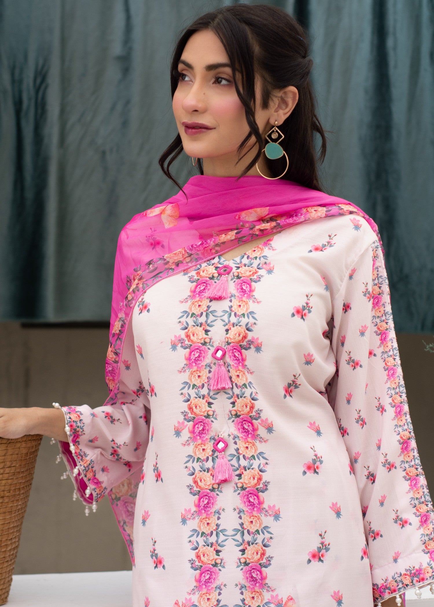 lawn Kurta Set in Pink
