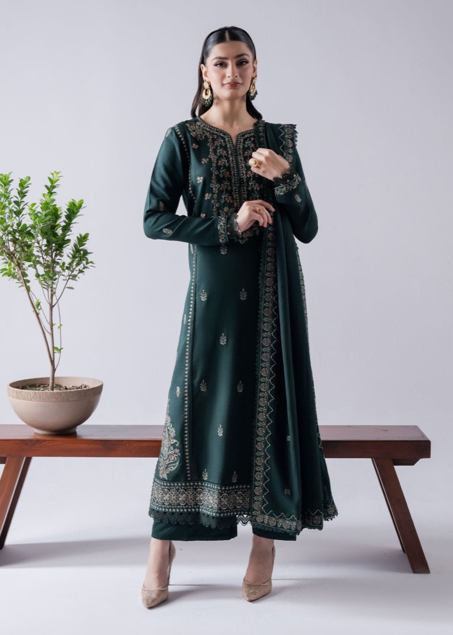 dhanak Kurta Set in Bottle green