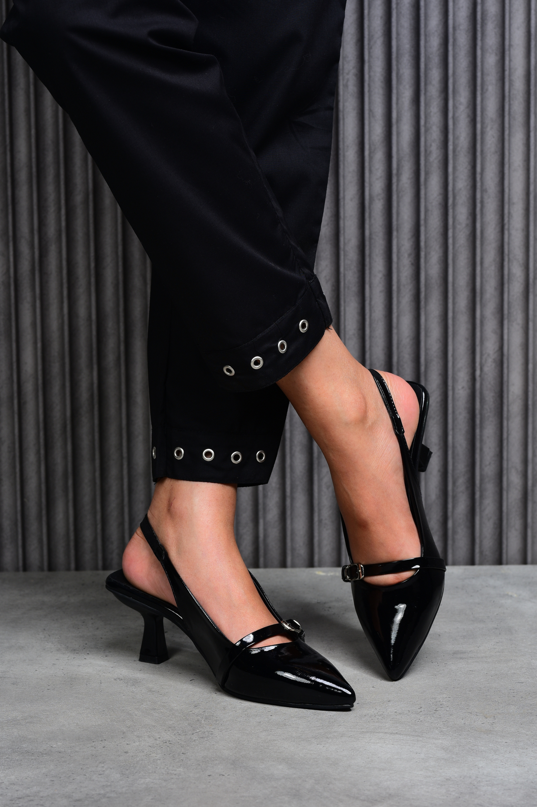 Heels in Black by - High Quality Women Heels GGF5299