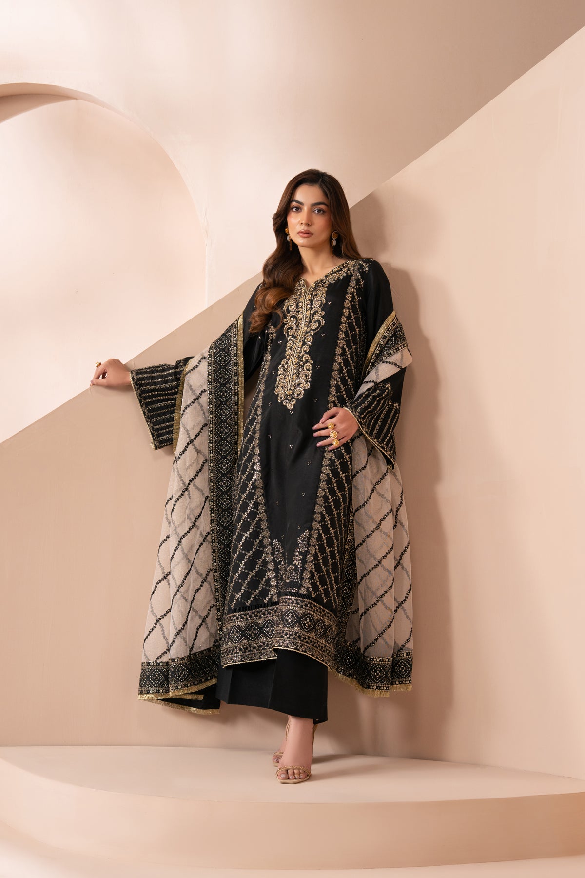 Zaeva Luxury Festive Formals – AYANEH