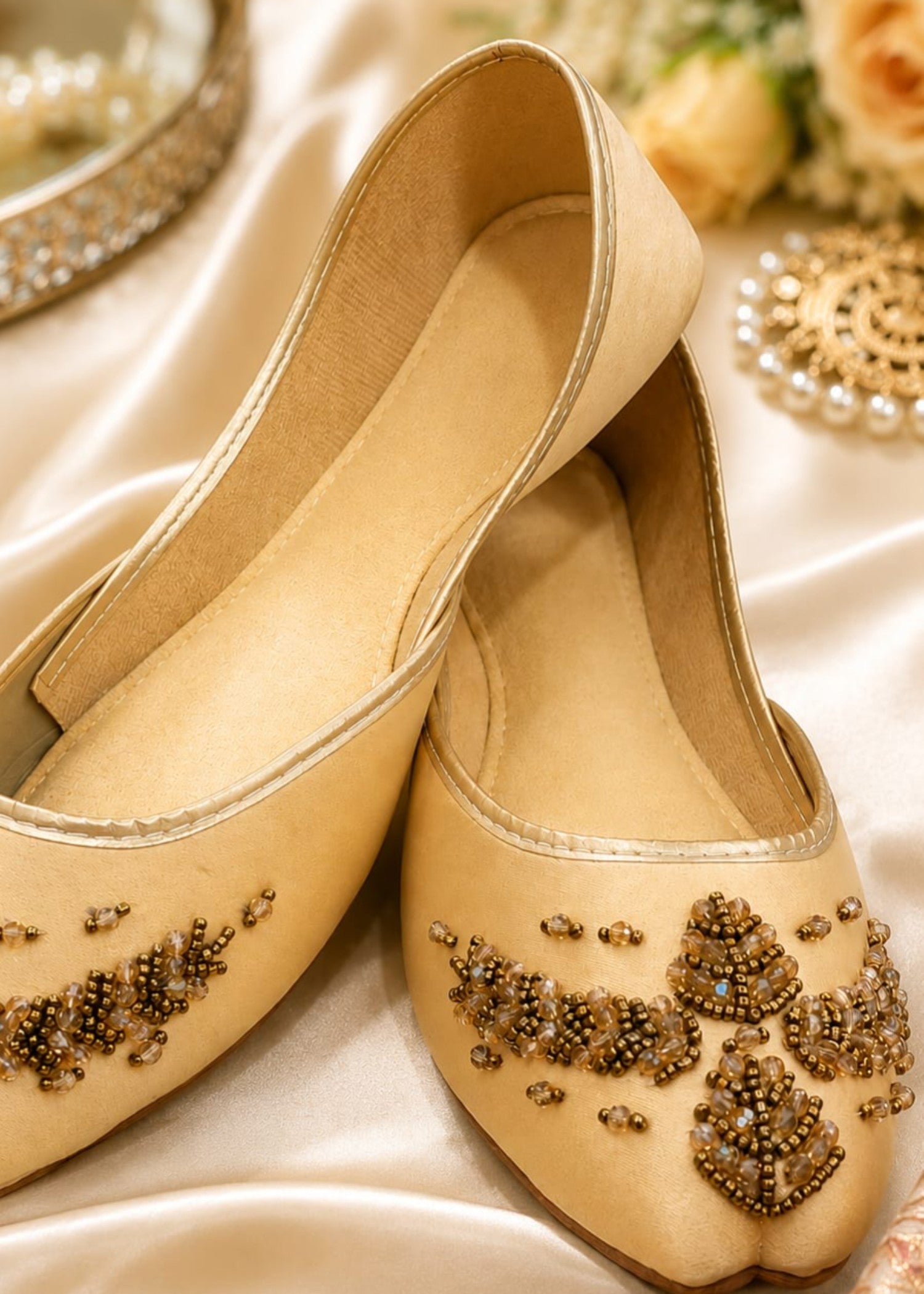 Khussa in Beige by - High Quality Women Khussa ZTX9895