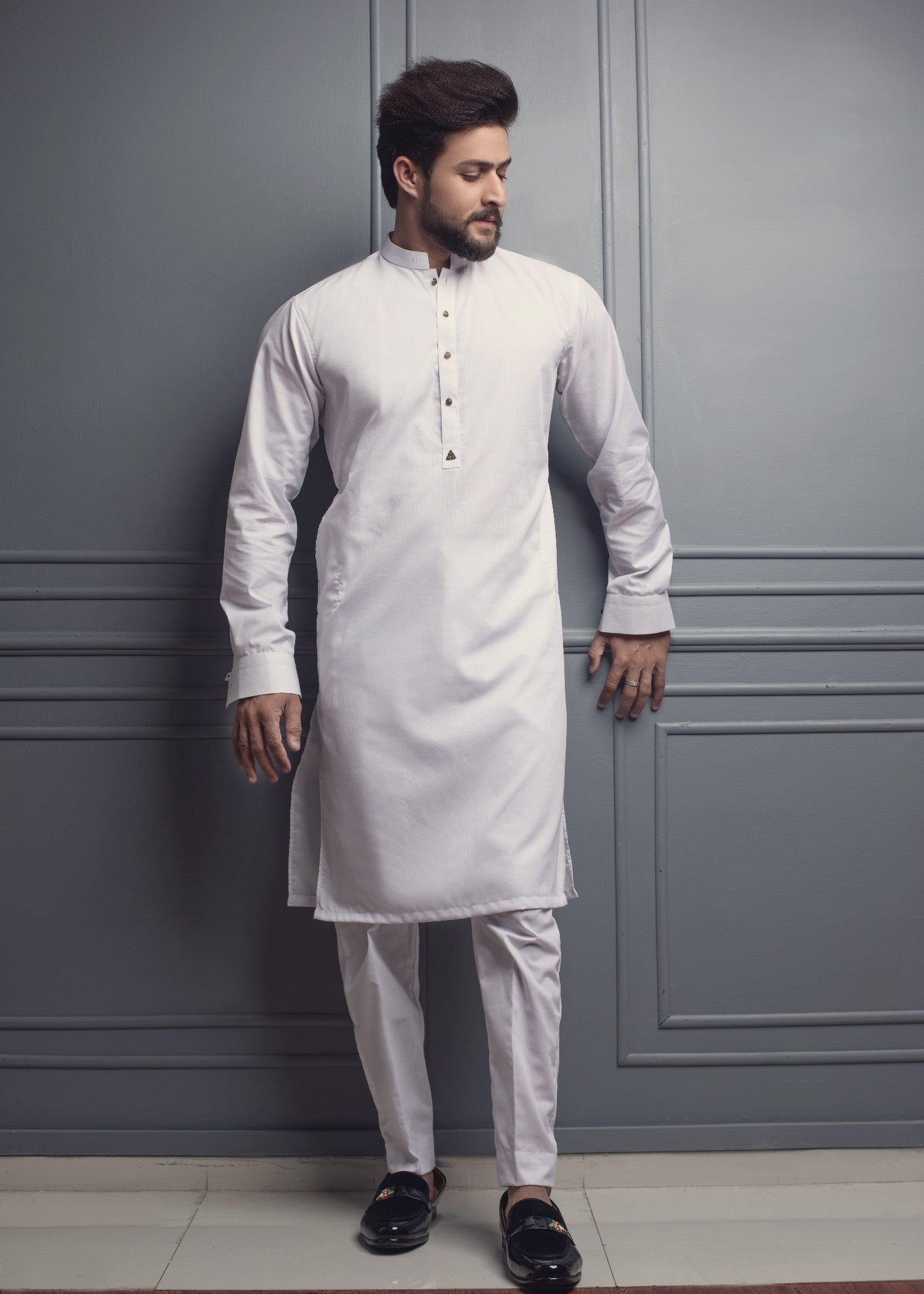 cotton satin Kurta Set in Off-white