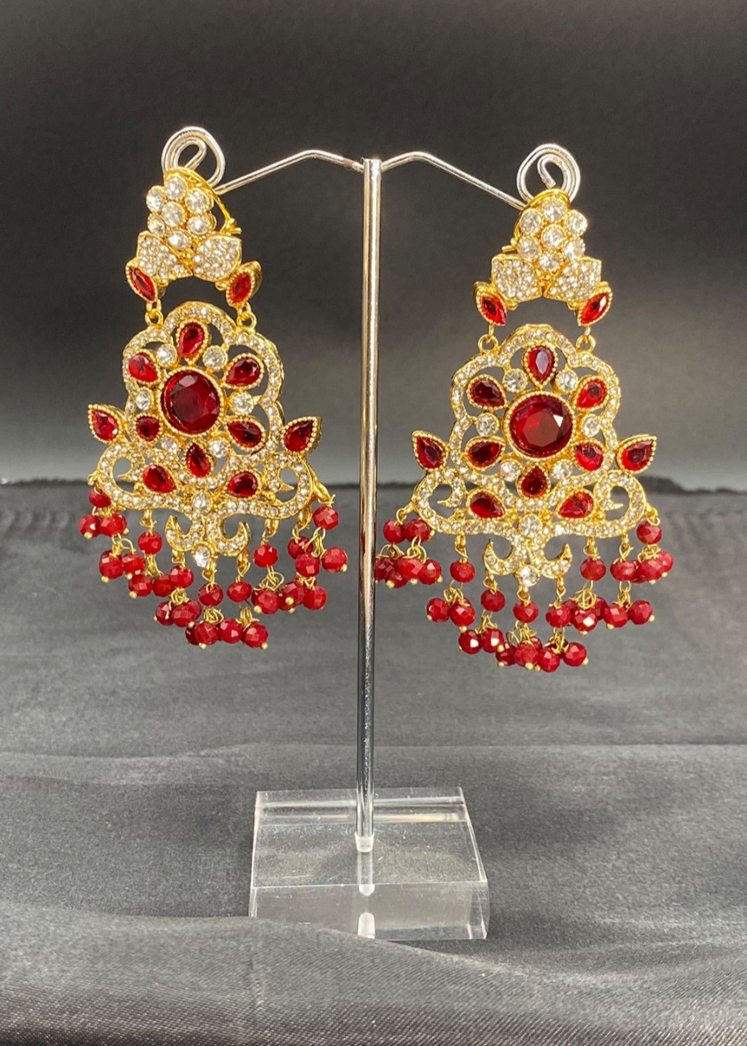 Jewelry Set in Ruby red Color by - Trendy Women Jewelry Set SAY1303