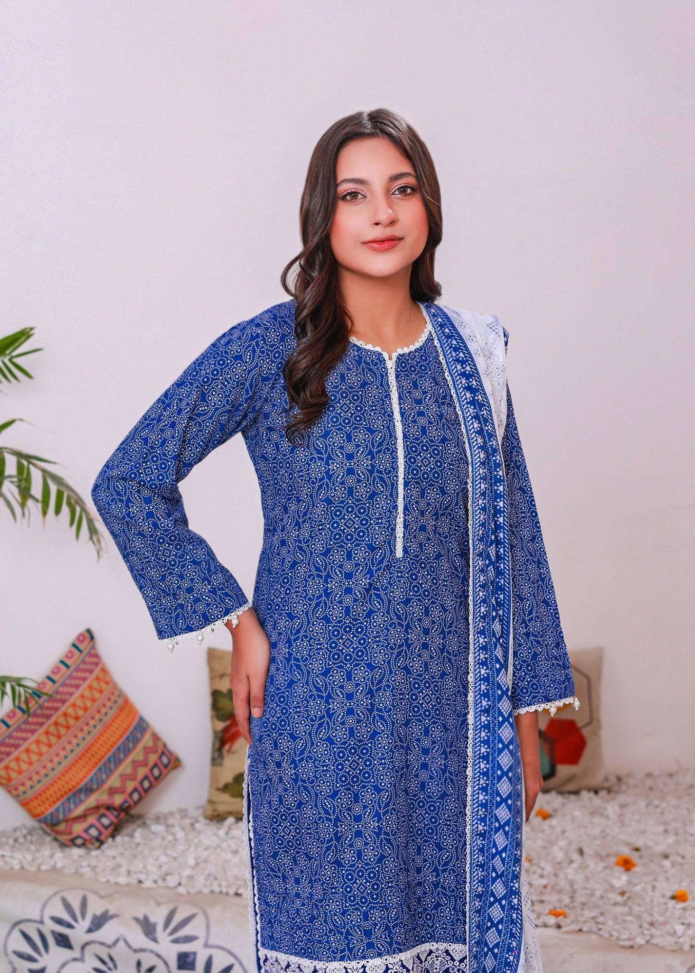 crinkle Unstitched in Royal blue