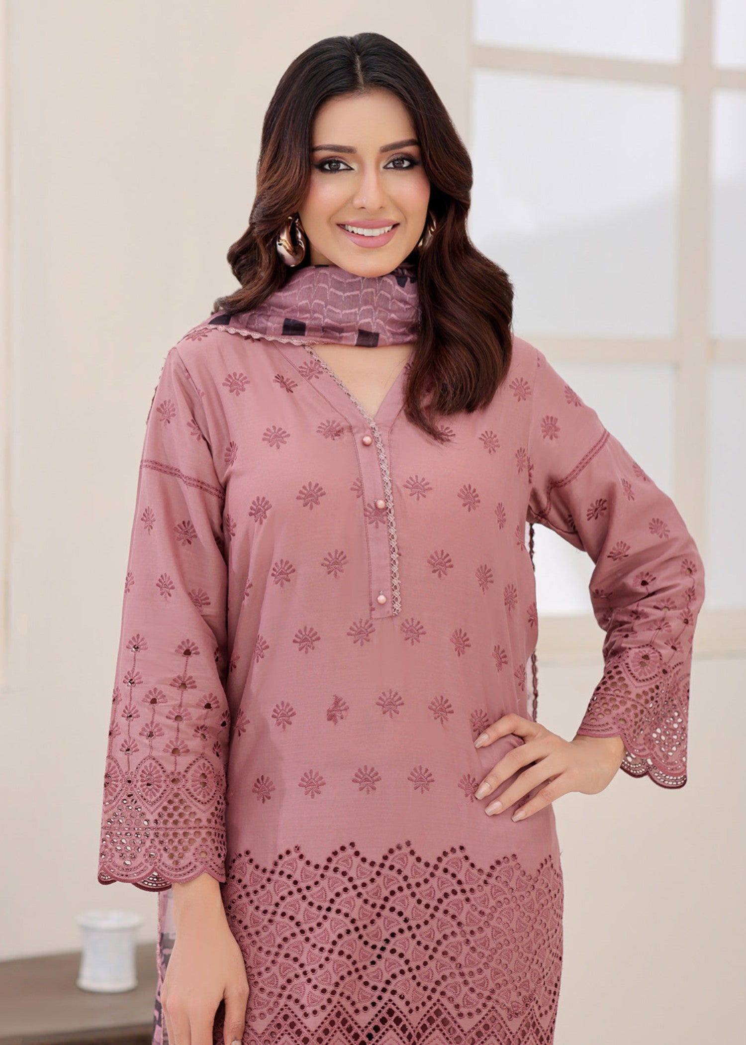 lawn Unstitched in Tea rose pink