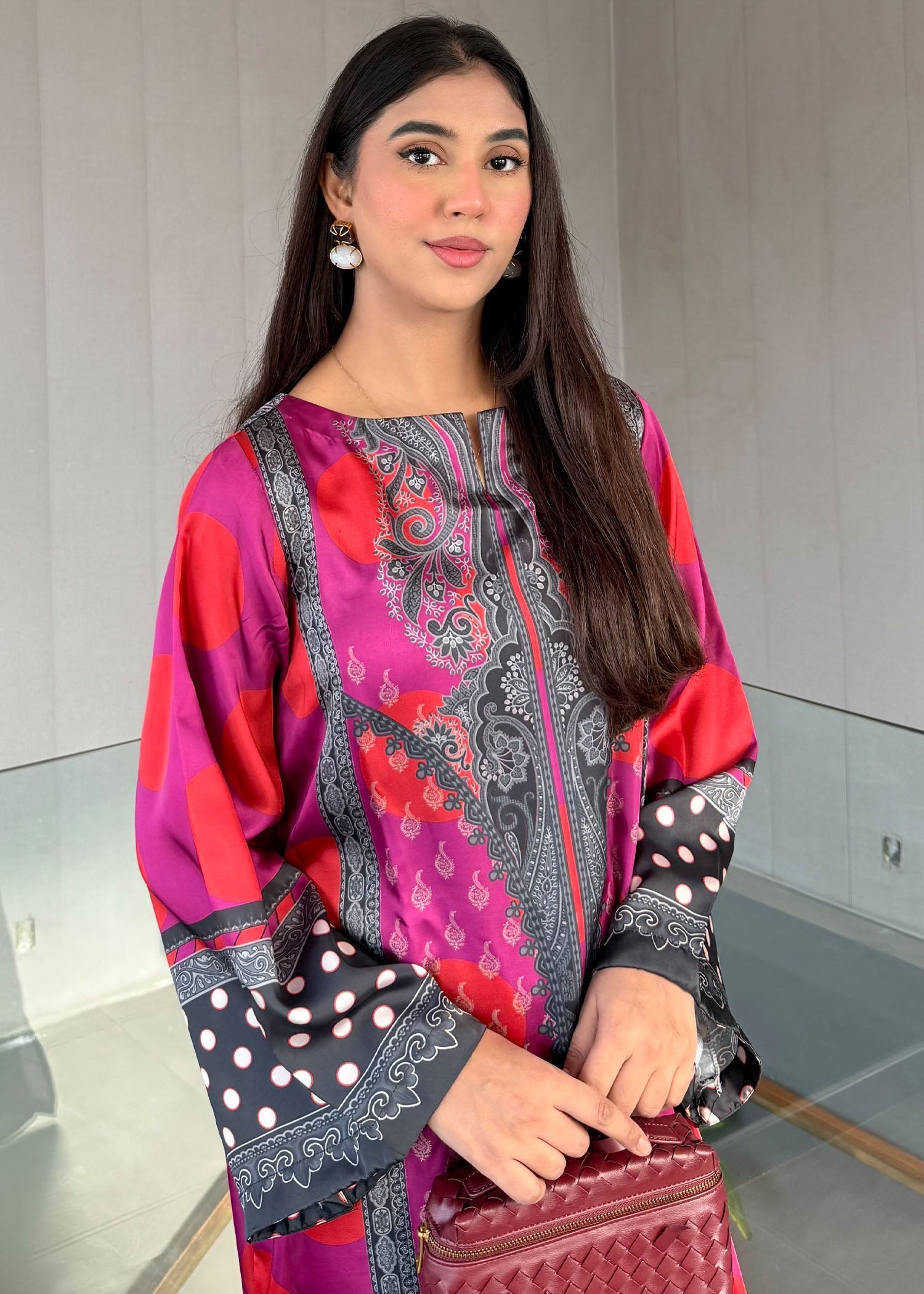 satin silk Kaftan in Hot pink