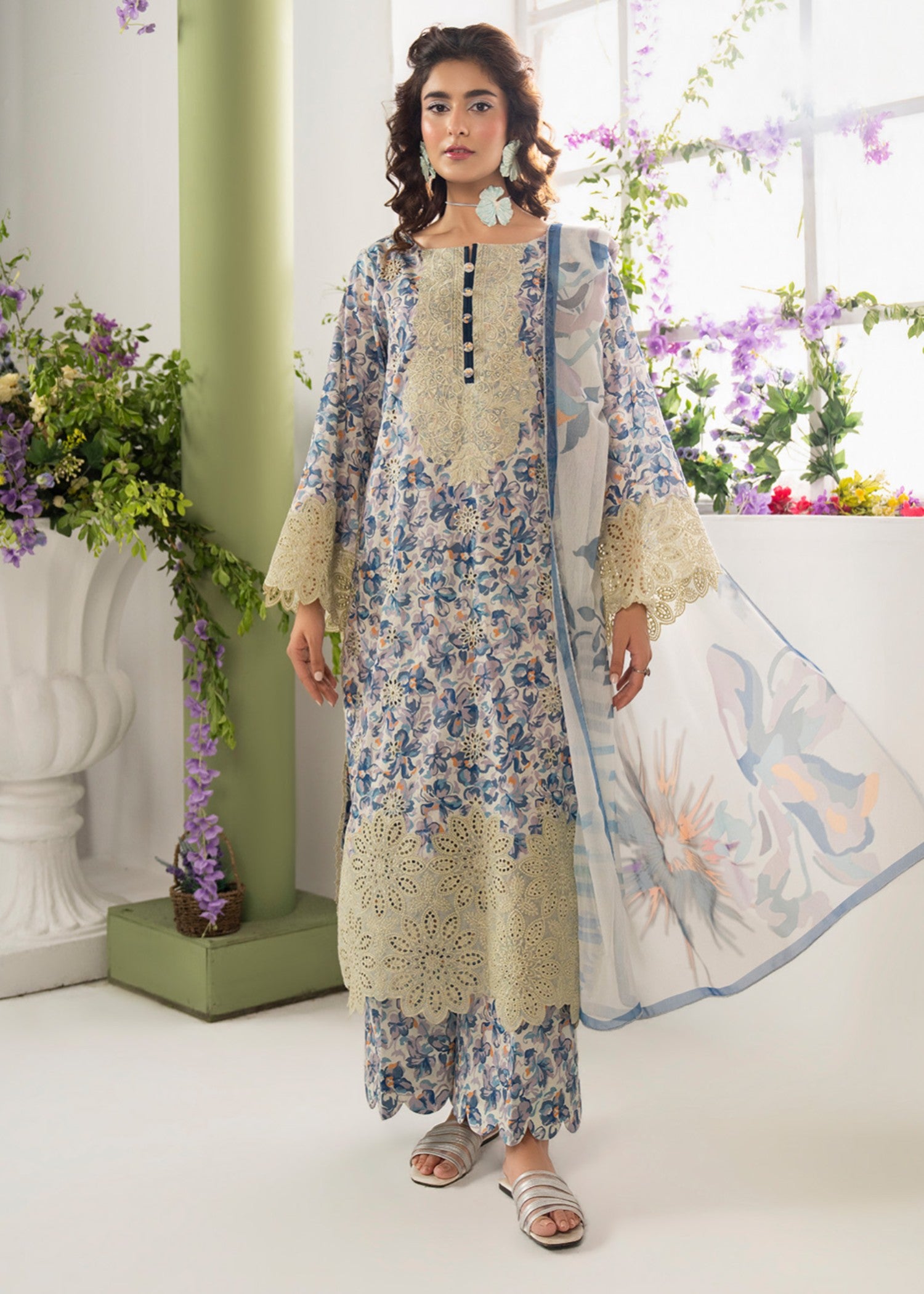 lawn cotton Kurta Set in Sky blue, linen