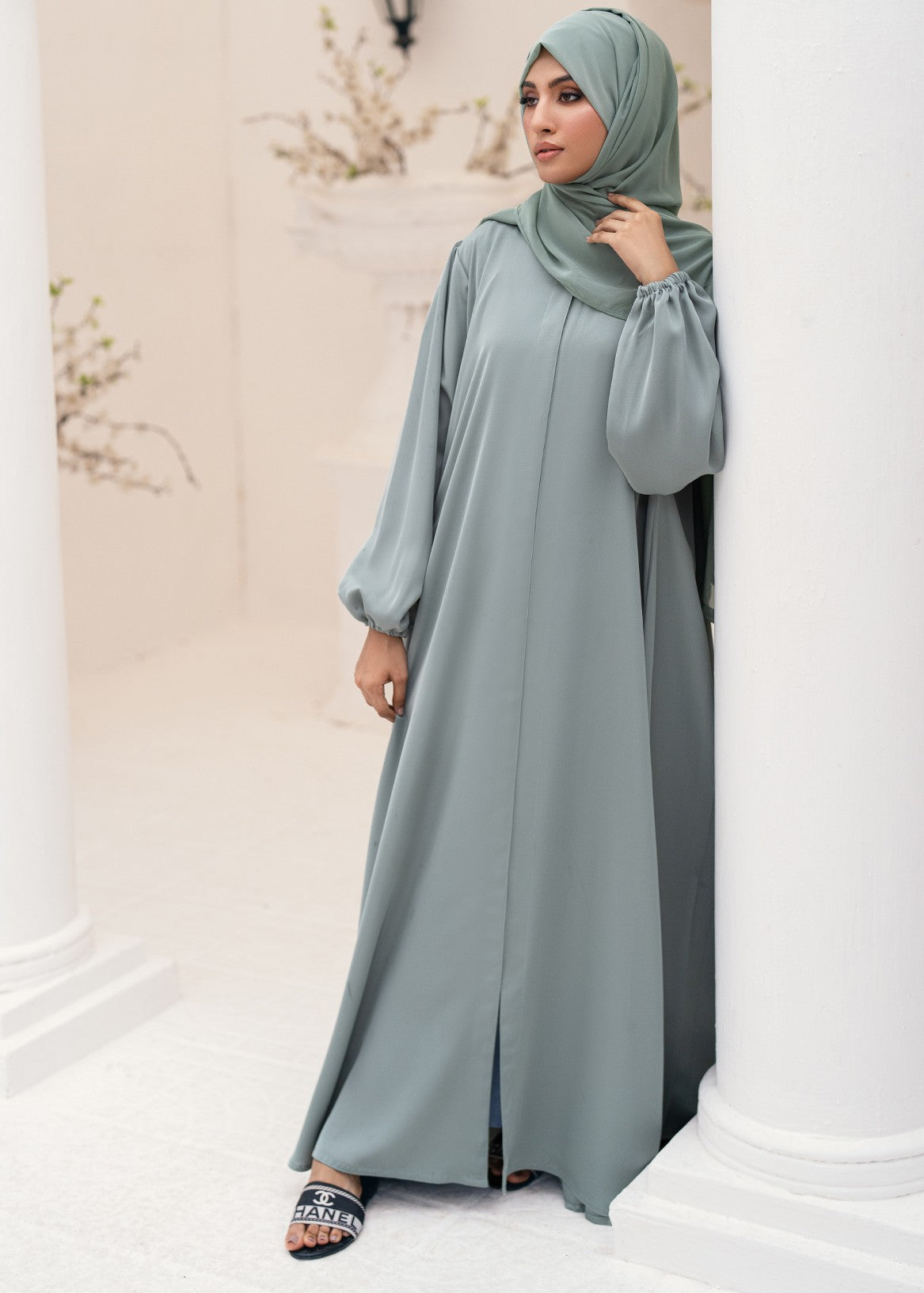nidha Abaya in Green