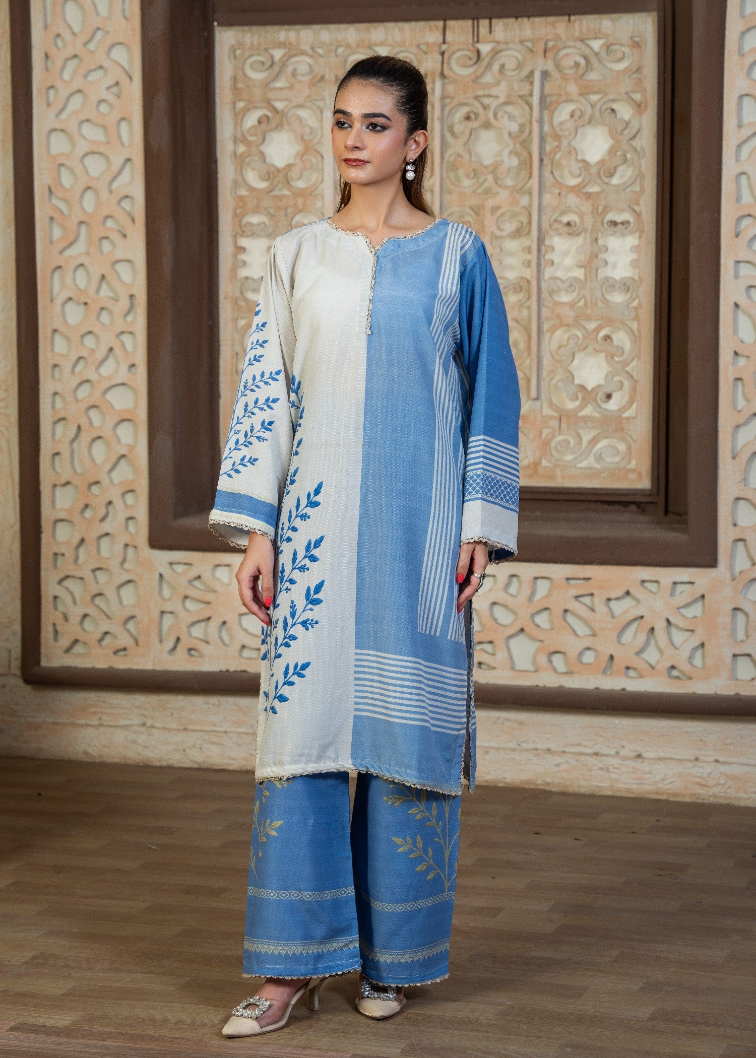 poly viscose Kurta Set in White, blue lagoon
