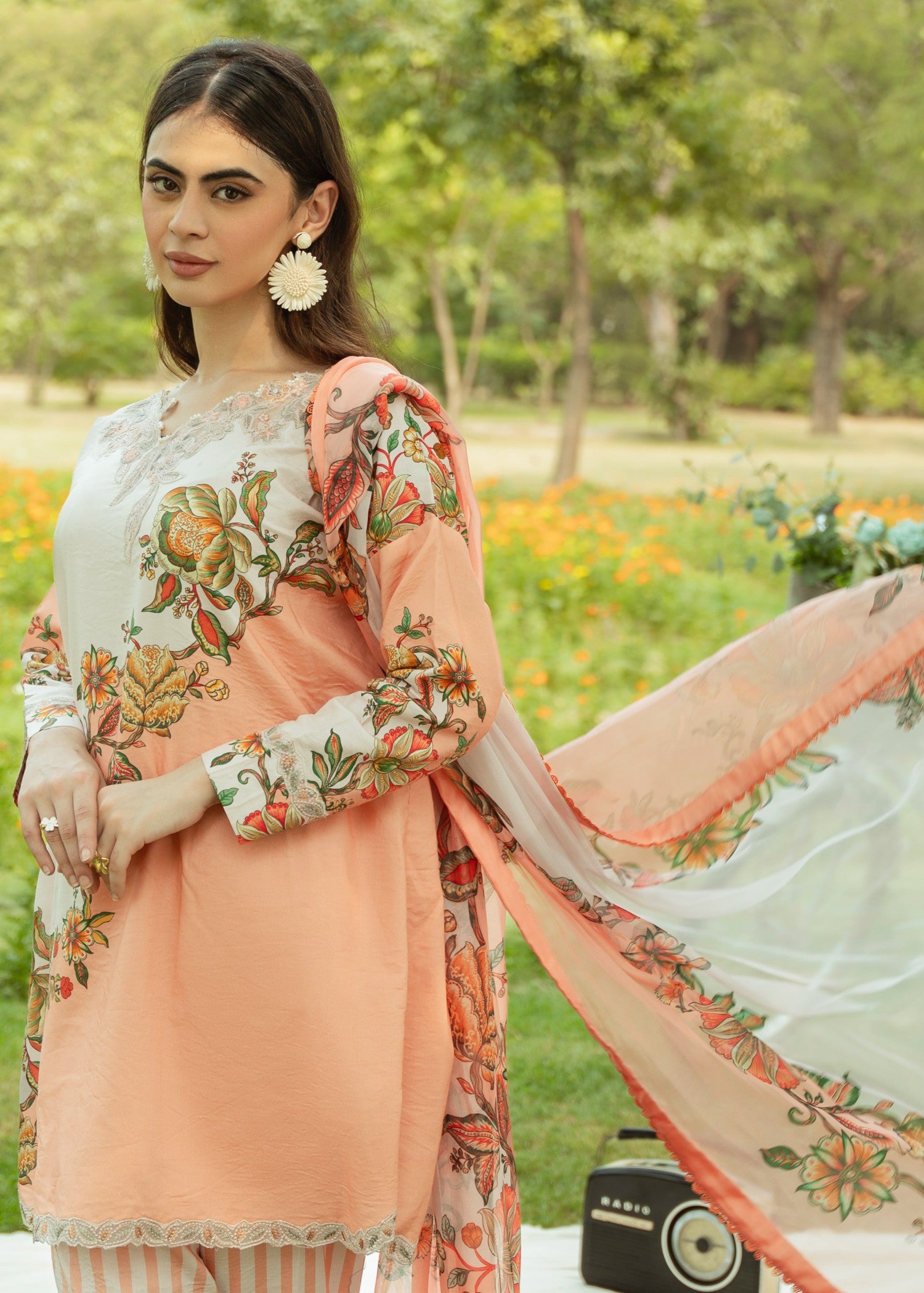 lawn Kurta Set in Multi
