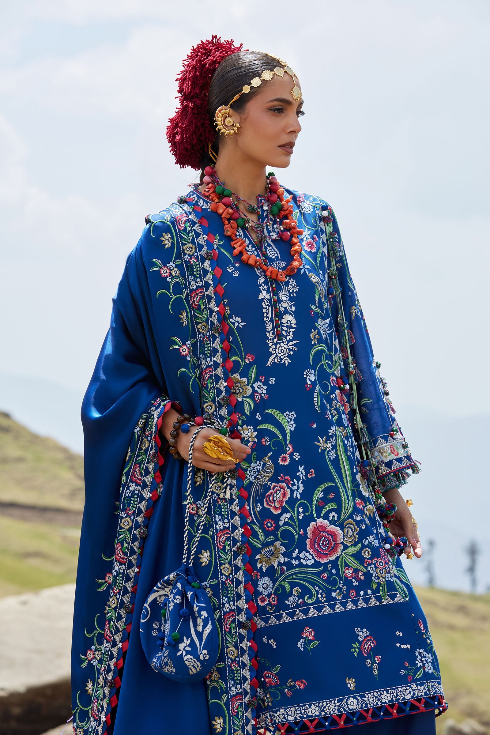 Kashmee Luxury Eid Lawn – ZABAR (EL26-01 B)