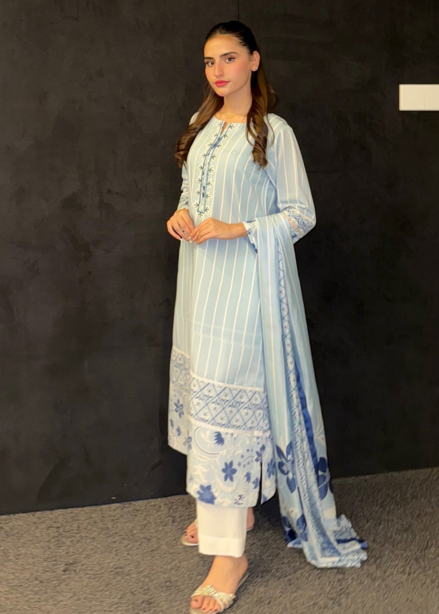 crepe silk Kurta Set in Ice blue