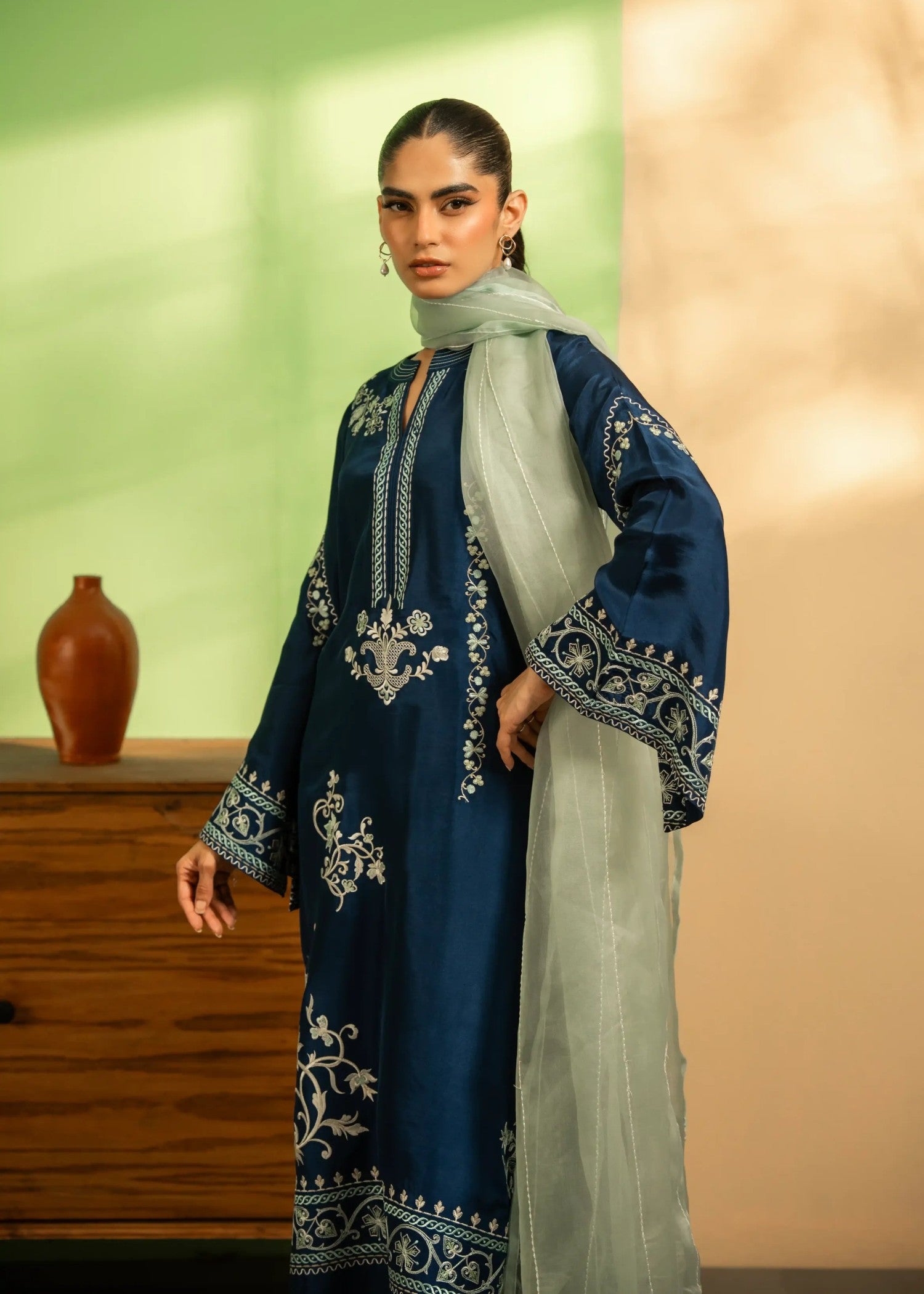 khaddi silk Kurta Set in Navy blue