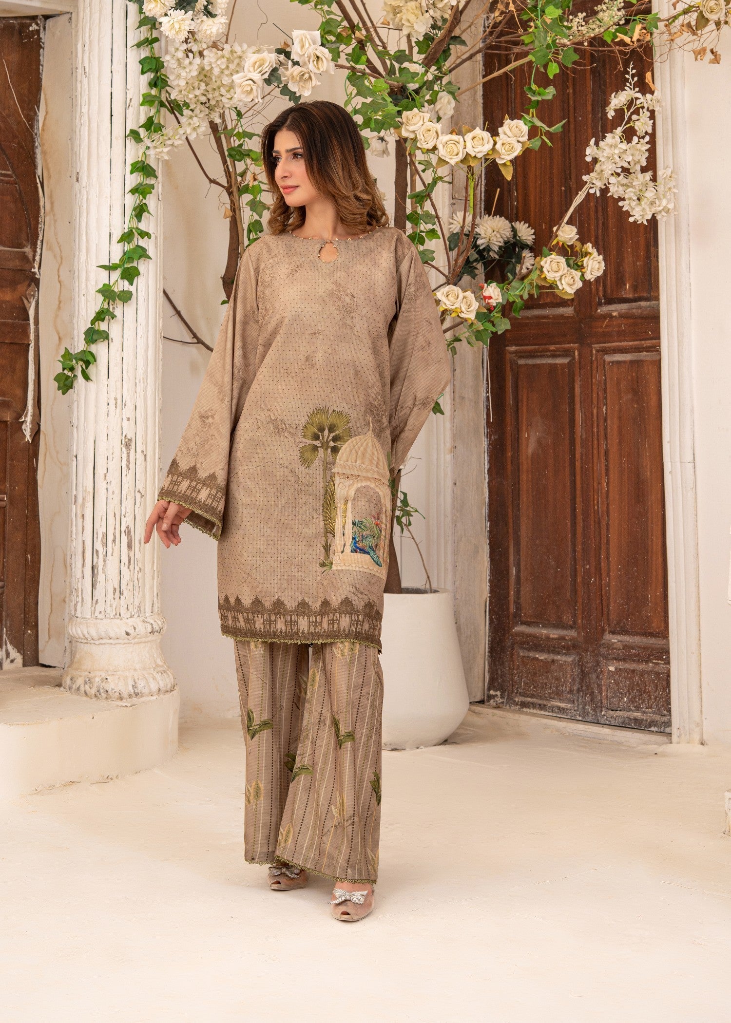 swiss lawn Kurta Set in Caramel brown