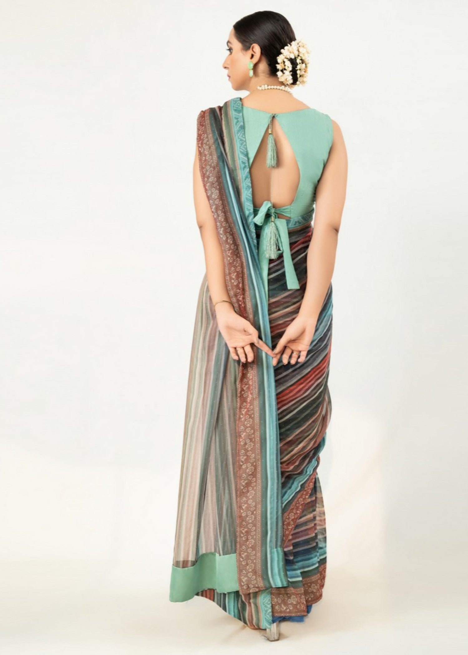 raw silk Saree in Multi