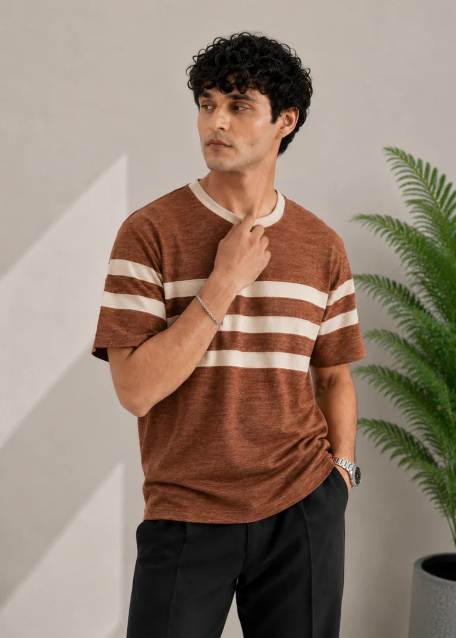 cotton T Shirt in Rustic brown