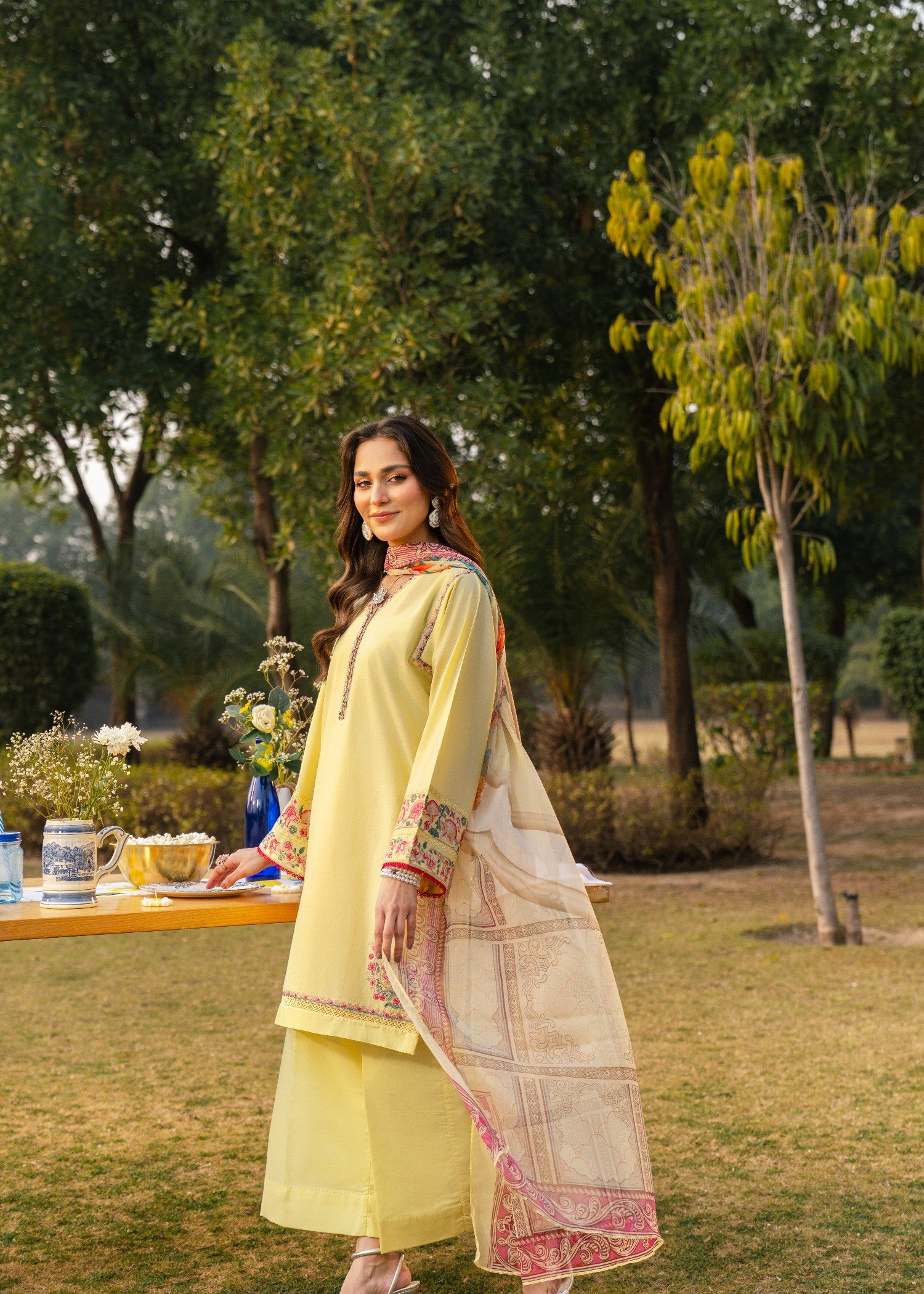 lawn Kurta Set in Pastel pink, light yellow