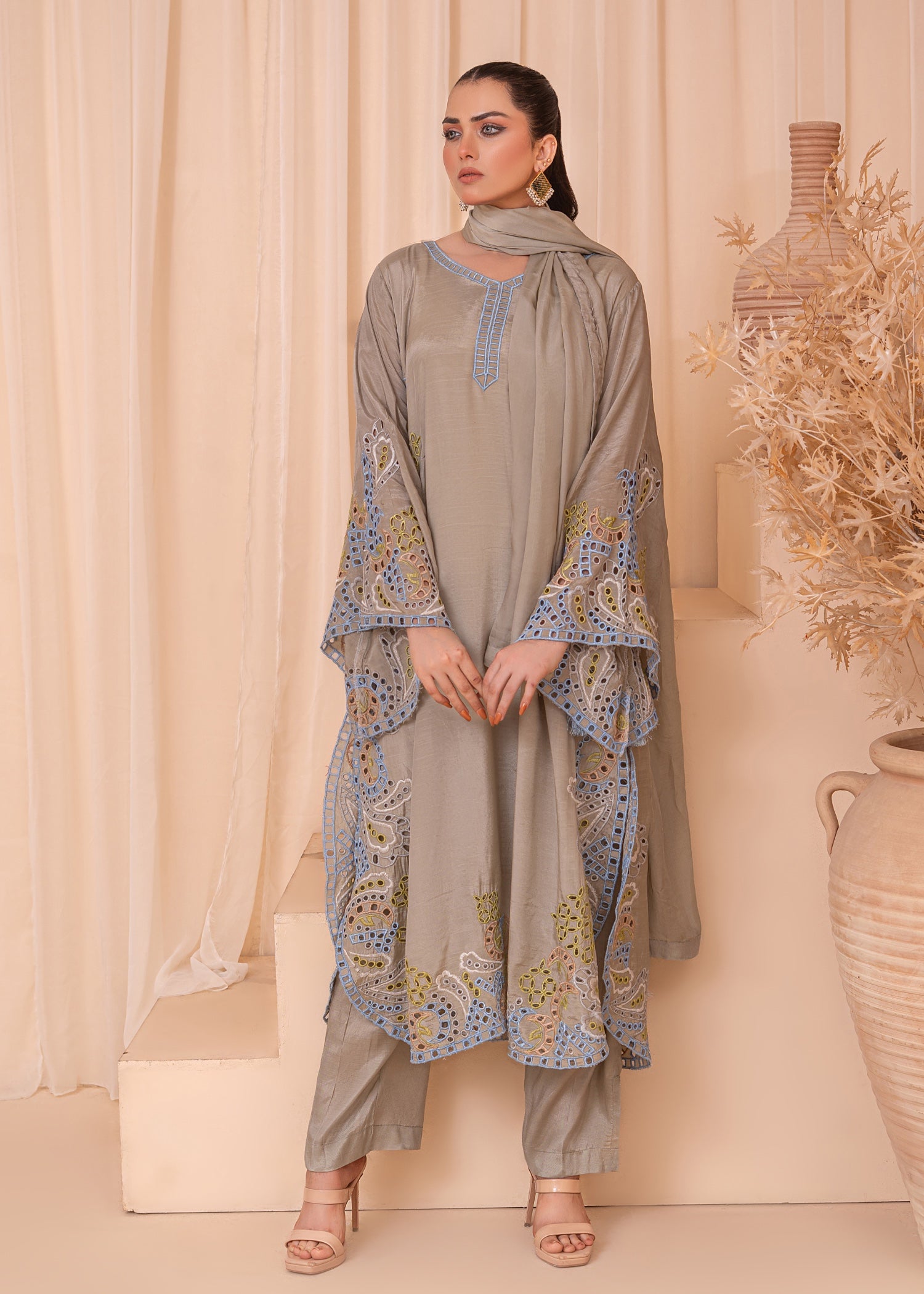 raw silk Kaftan in Grey, sky blue