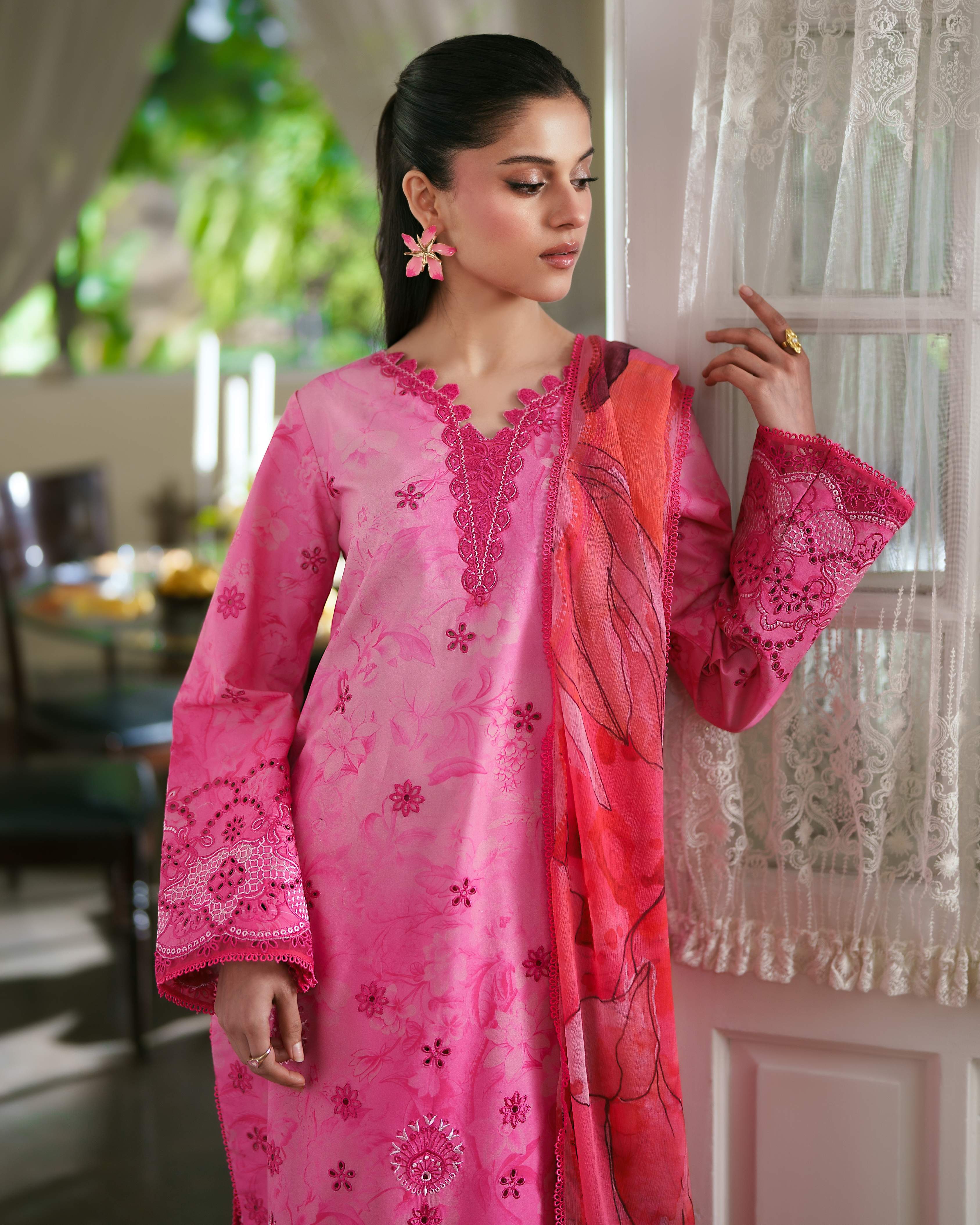 Printnkari Lawn – Rosaire