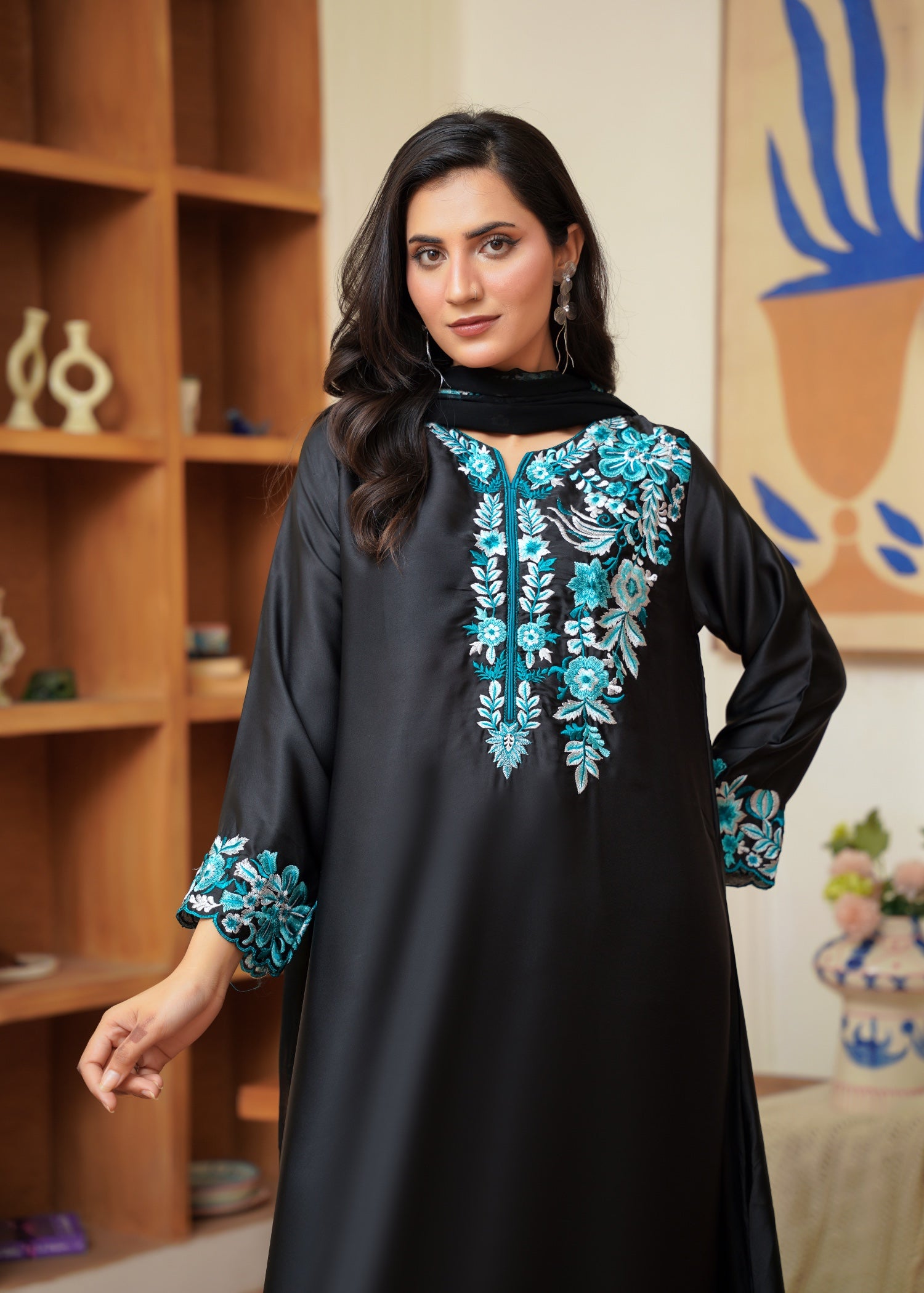 silk Kaftan in Black