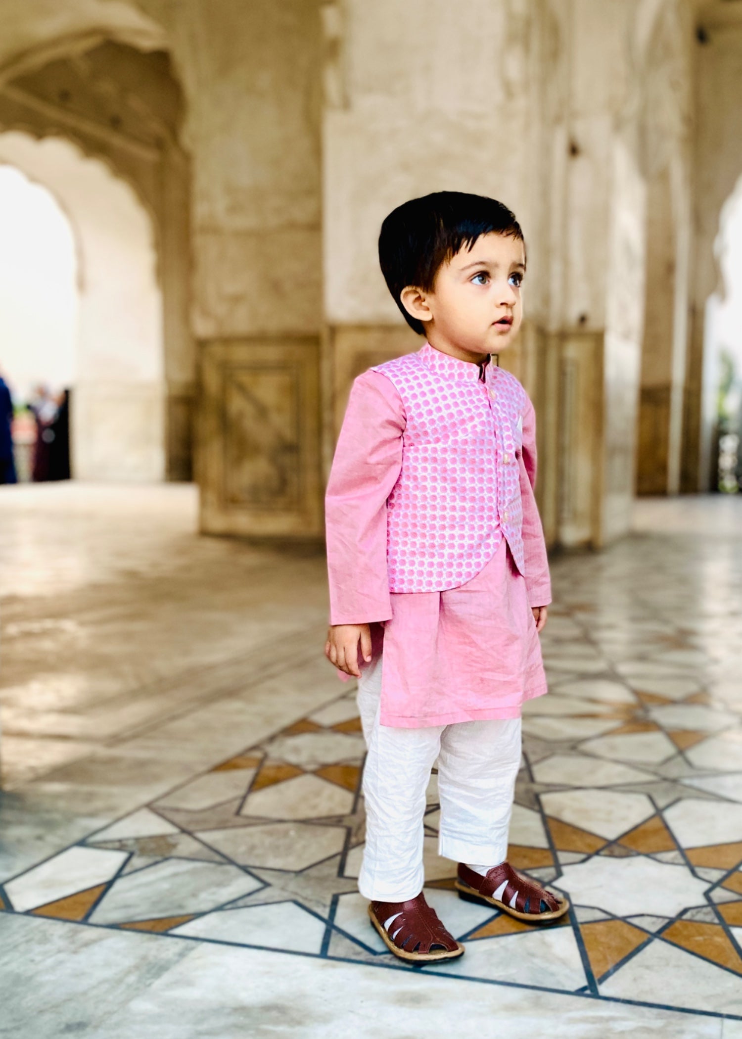 cotail Waistcoat in Pastel pink
