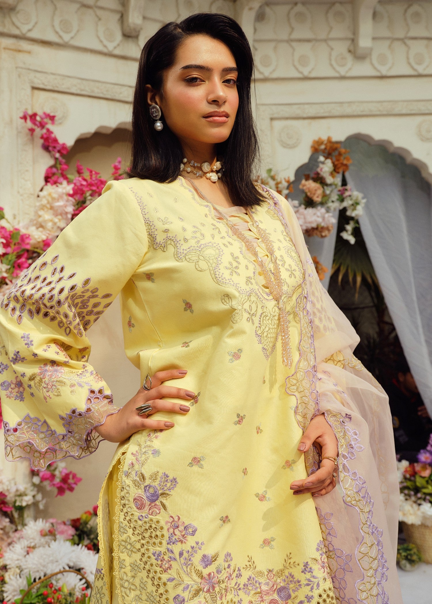 swiss lawn Kurta Set in Lemon