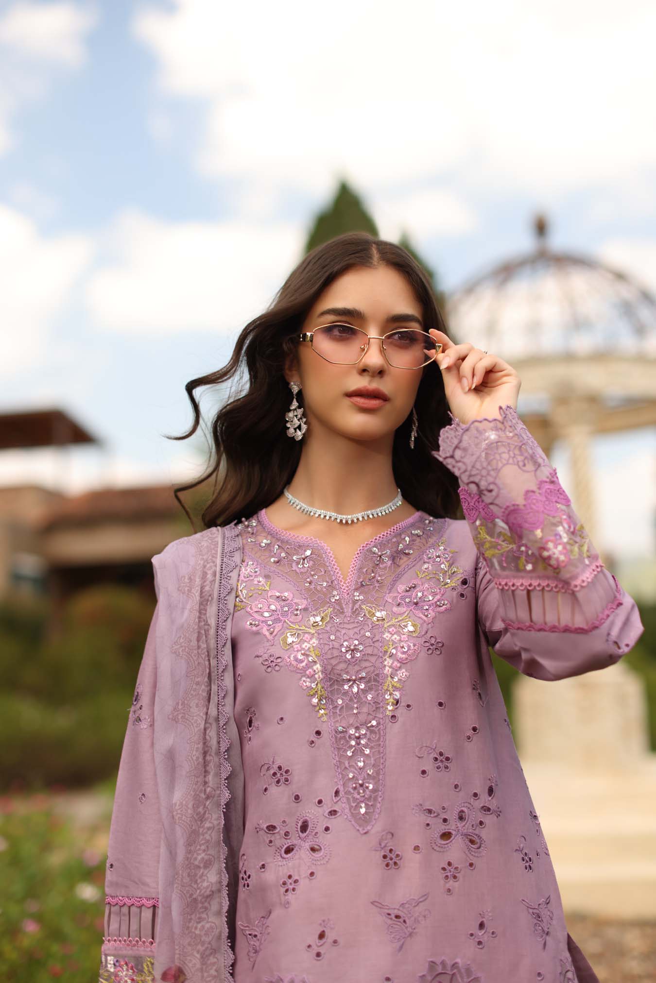 Luxury Eid Schiffli Laserkari Lawn – D9 - A - Velisse