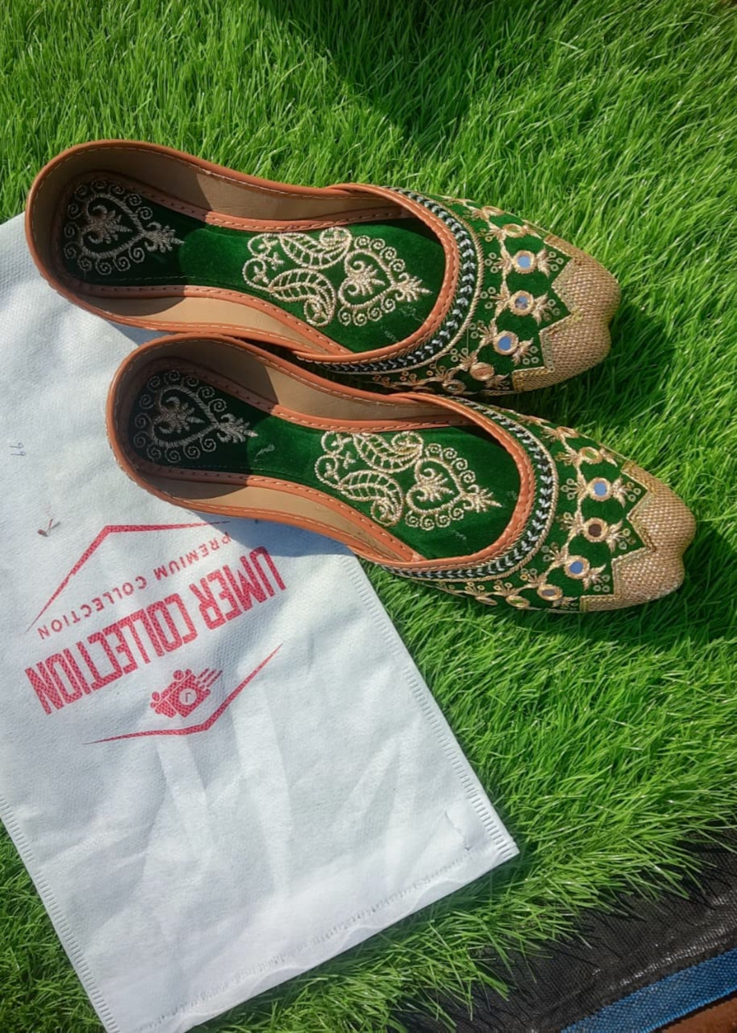 Khussa in Green by - High Quality Women Khussa ACH4429