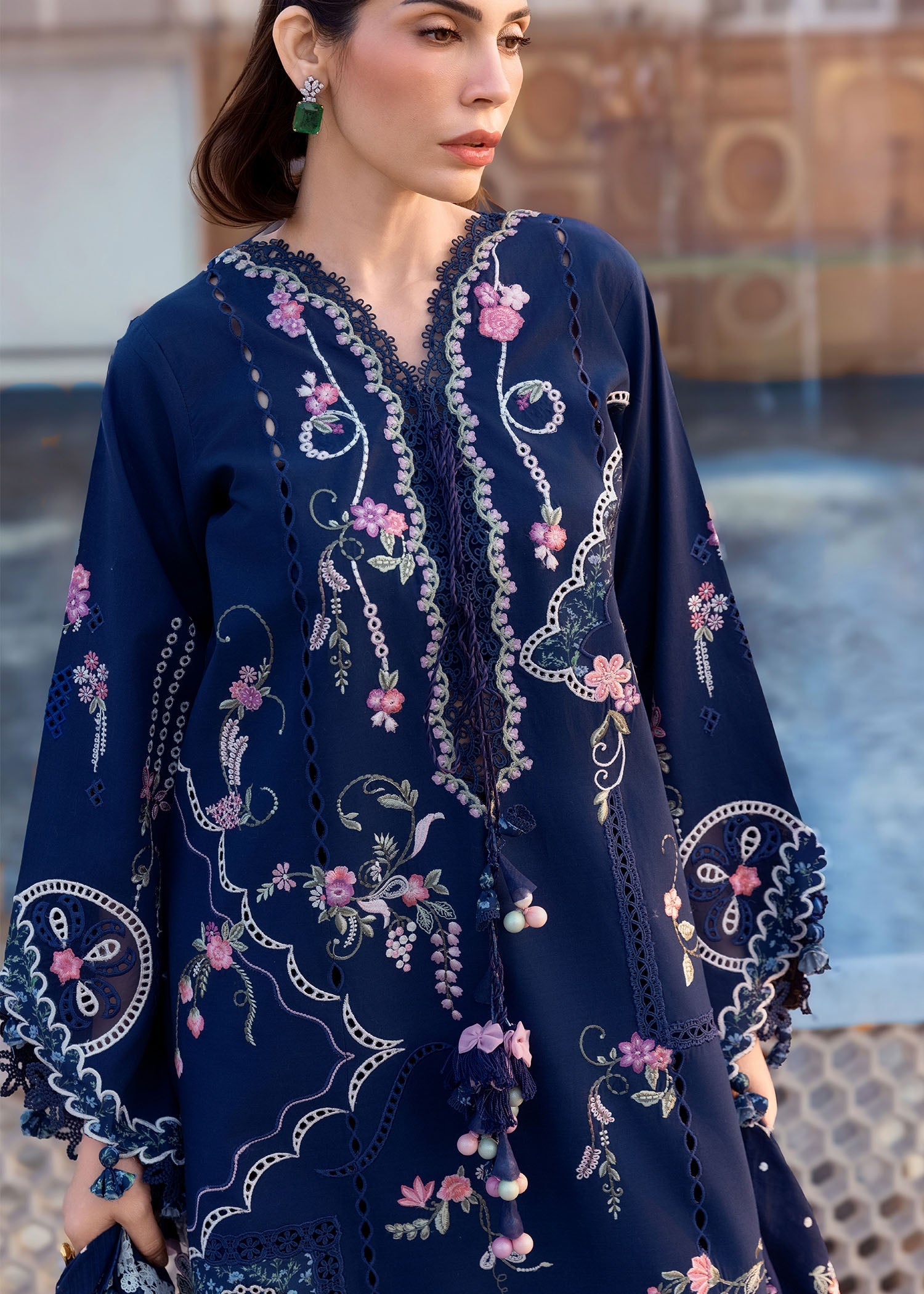 Flow Luxury Lawn – MANIFESTED MEADOWS - D7B