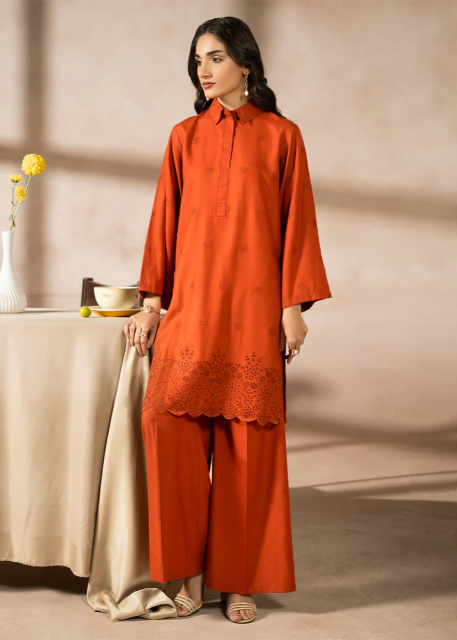 dhanak Kurta Set in Orange
