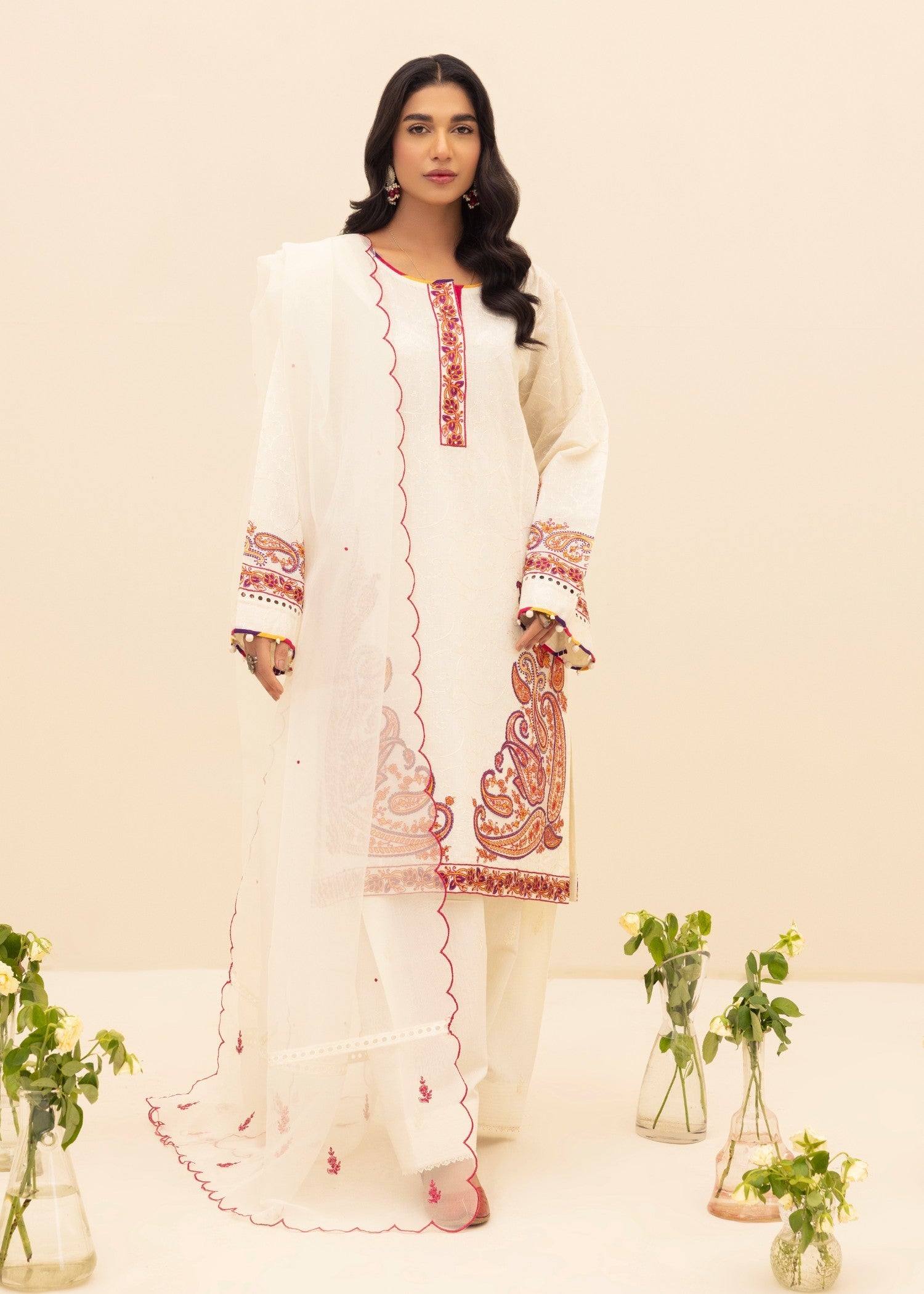 chambray Kurta Set in Off-white