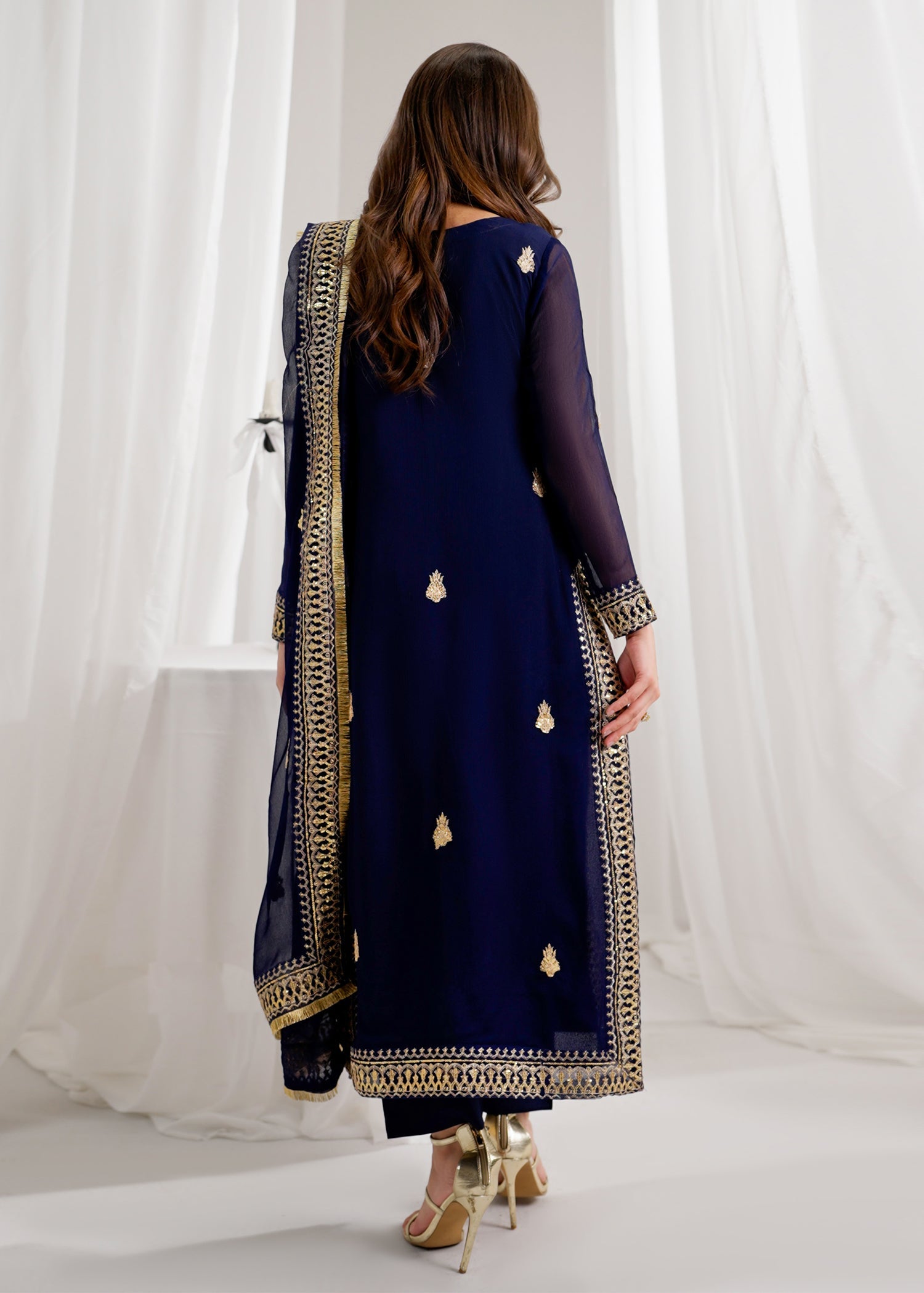 bemberg crinkle chiffon Kurta Set in Navy blue
