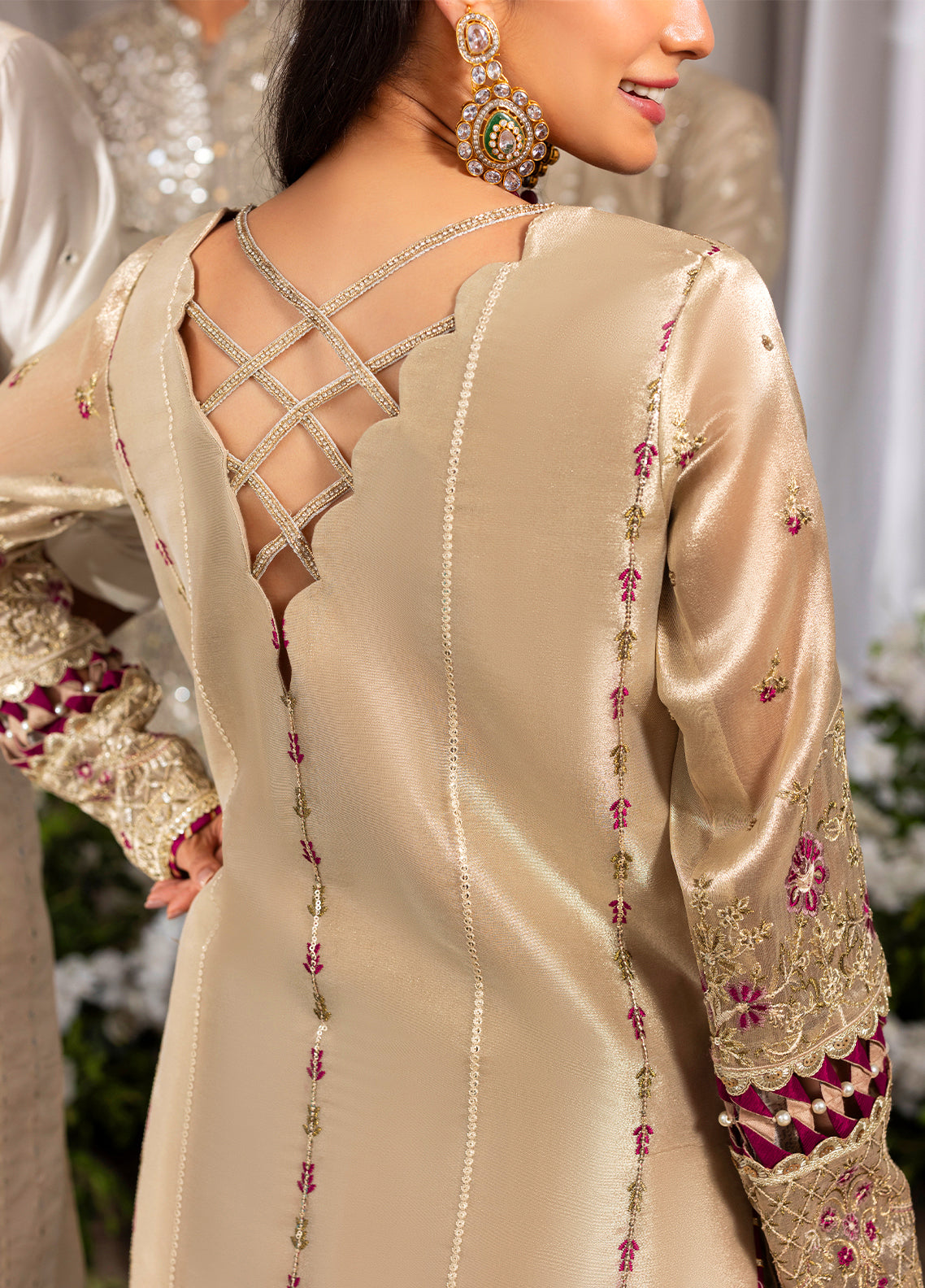 tissue Unstitched in Gold