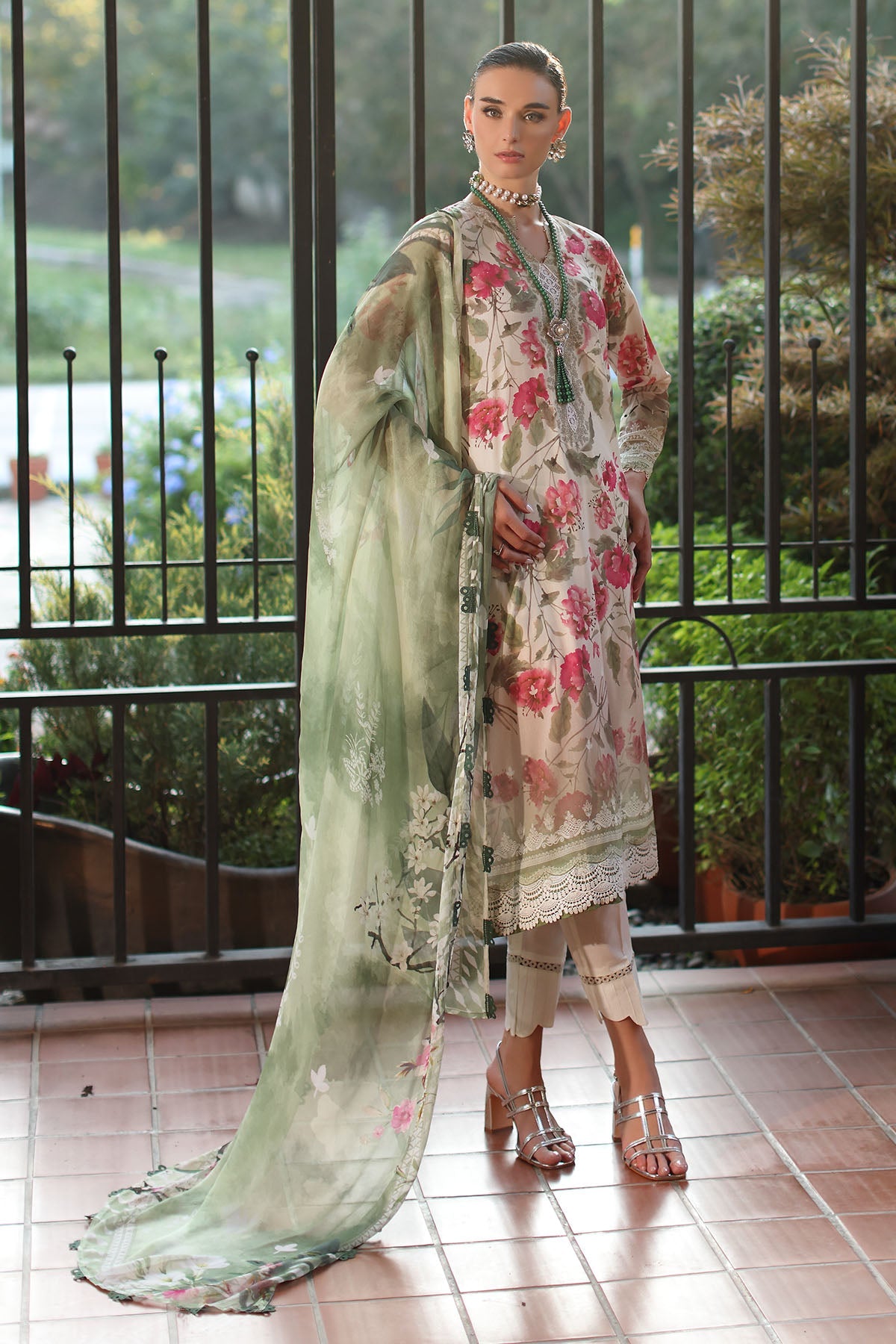 Signature Lawn Prints – SP-200