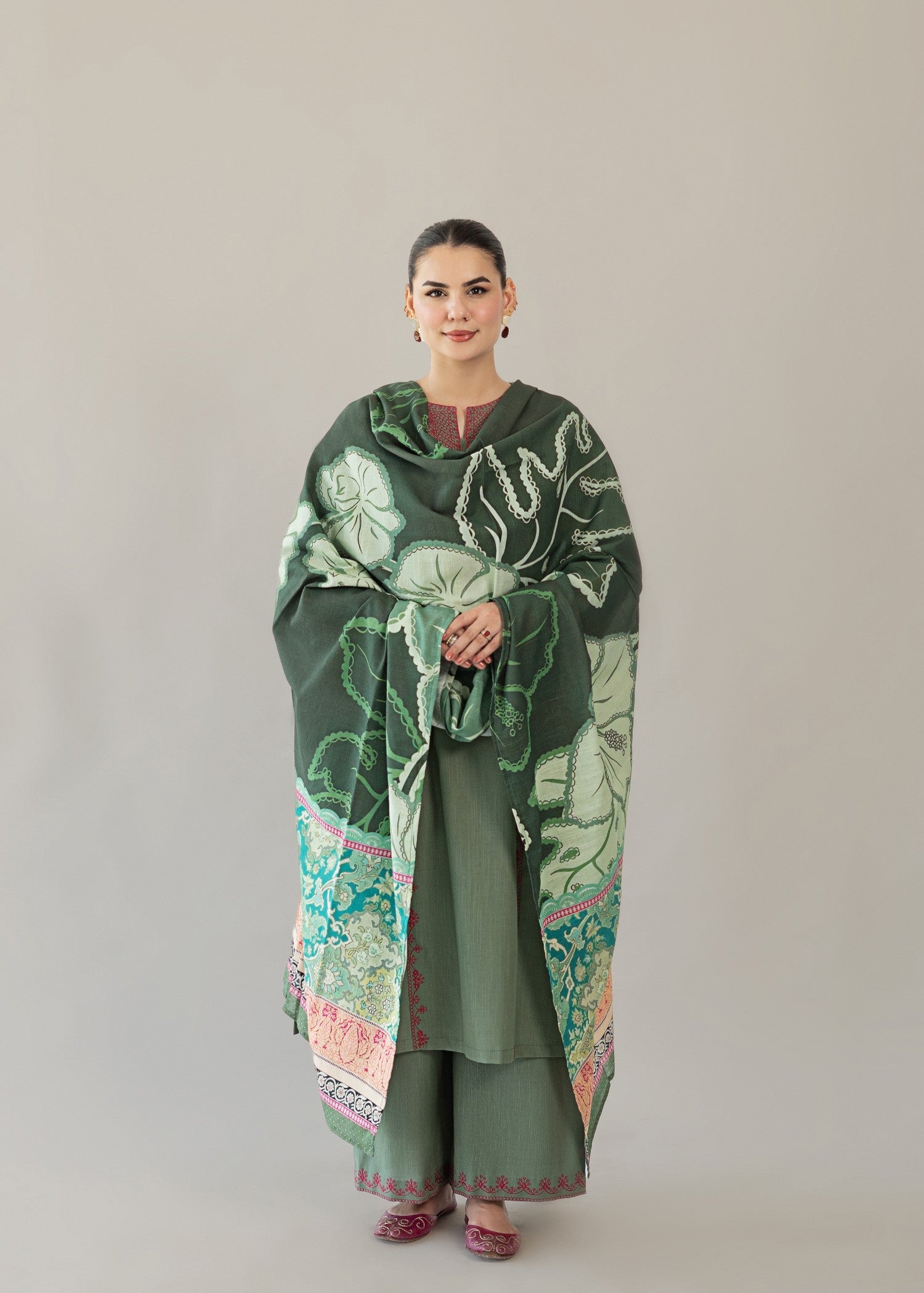 slub khaddar Kurta Set in Shocking pink, moss green