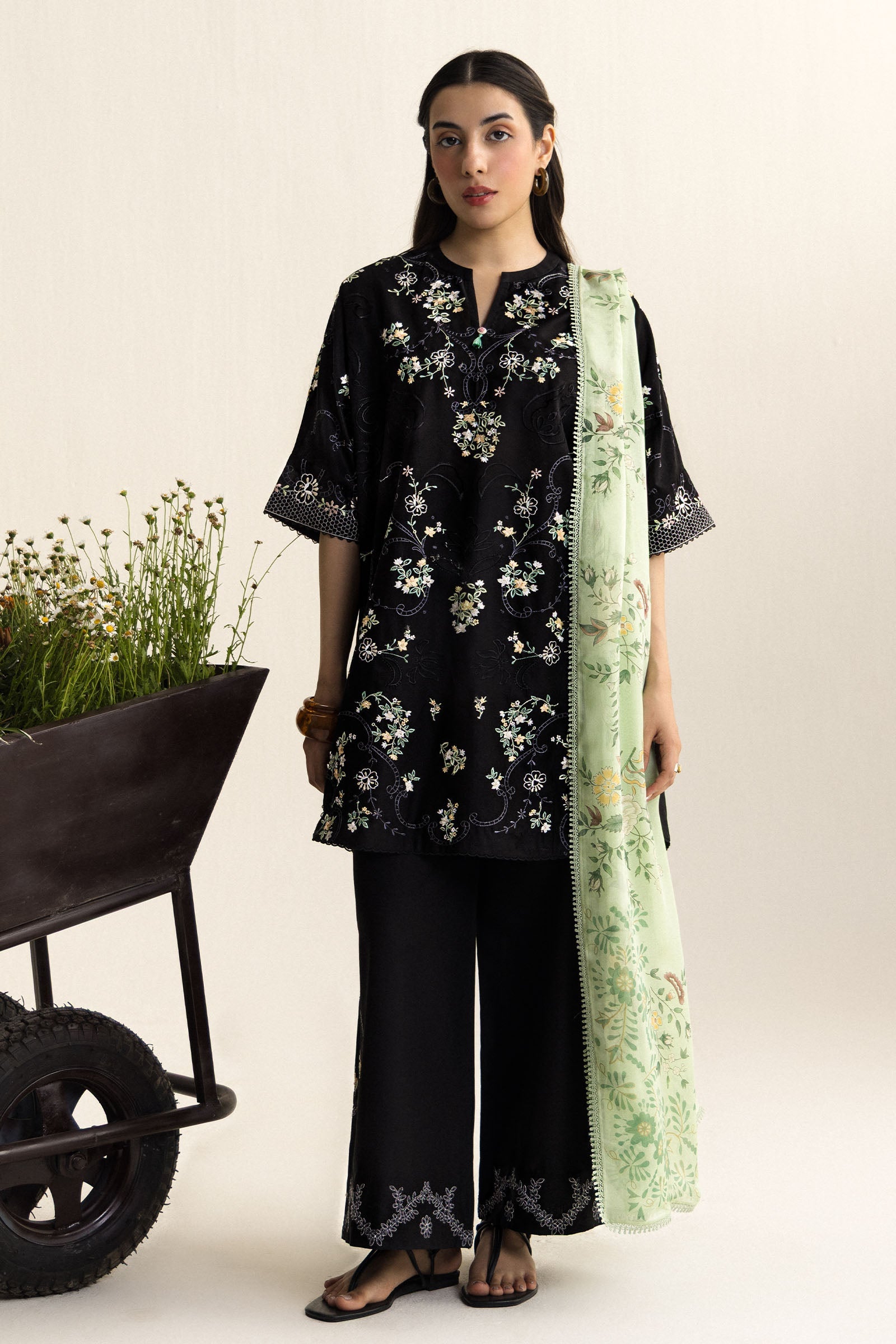 Coco Lawn Edit II – Eira-10A