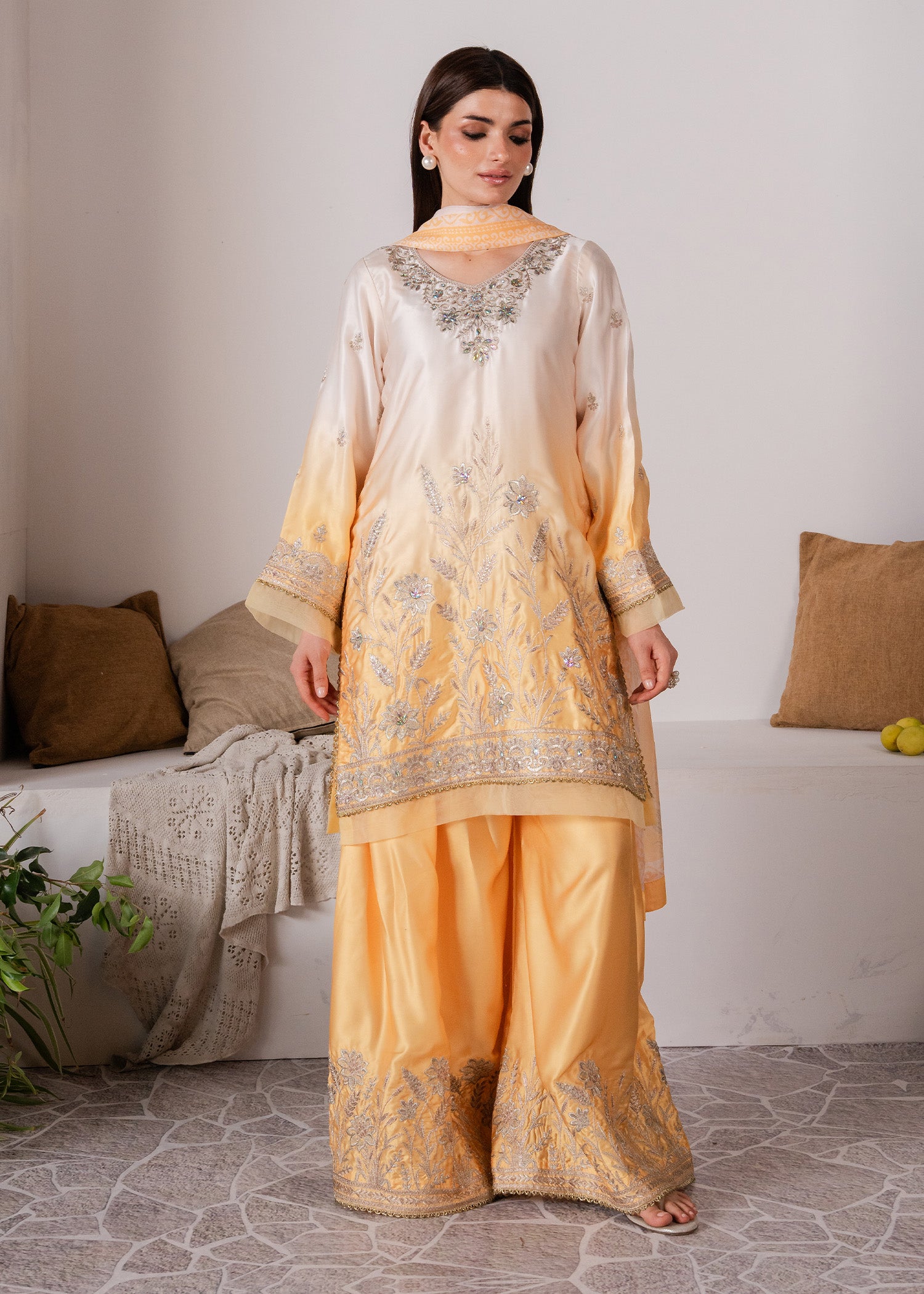 charmuse/shamooz Kurta Set in Off-white, goldfish orange