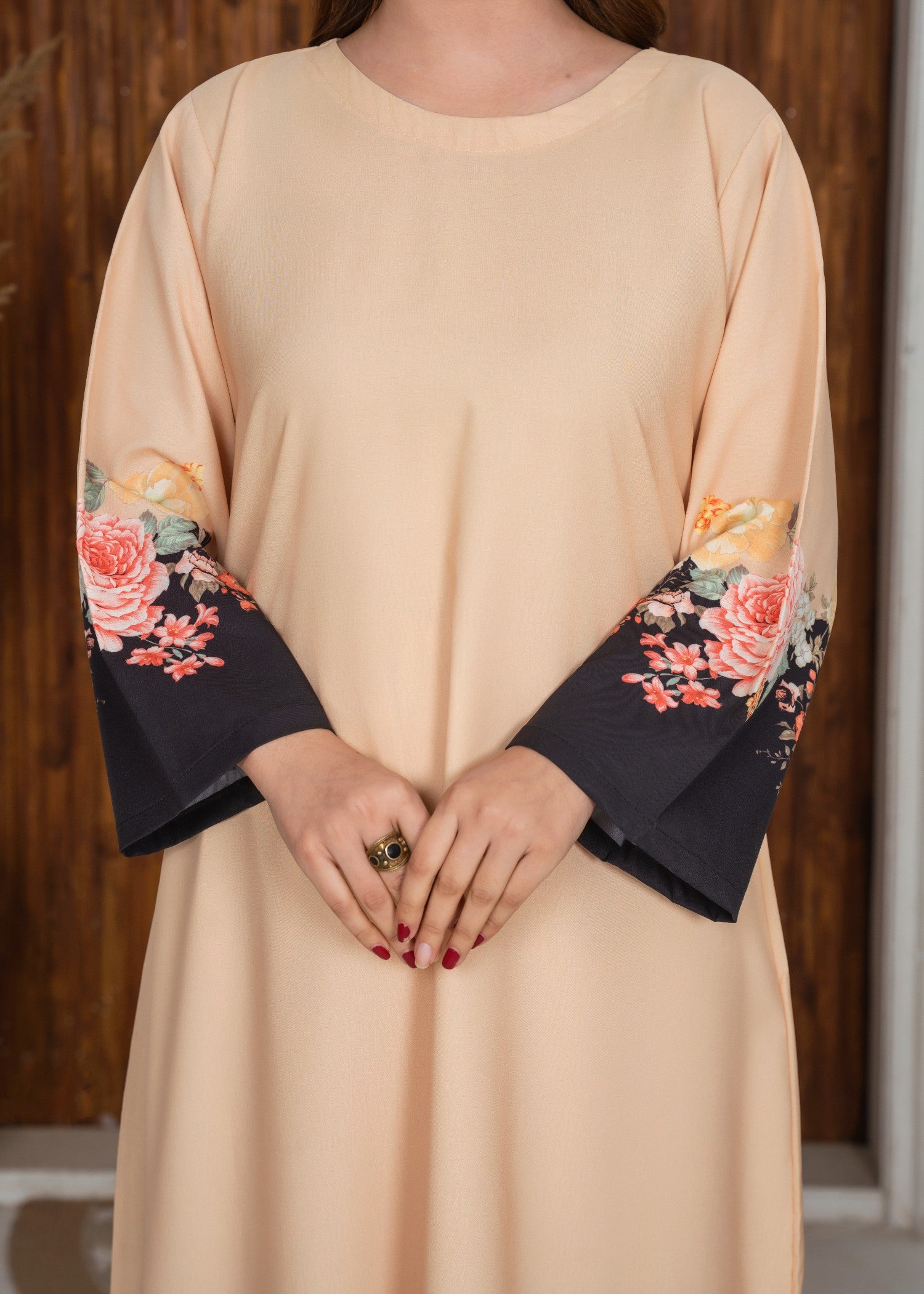 silk crepe Kurta Set in Off-white