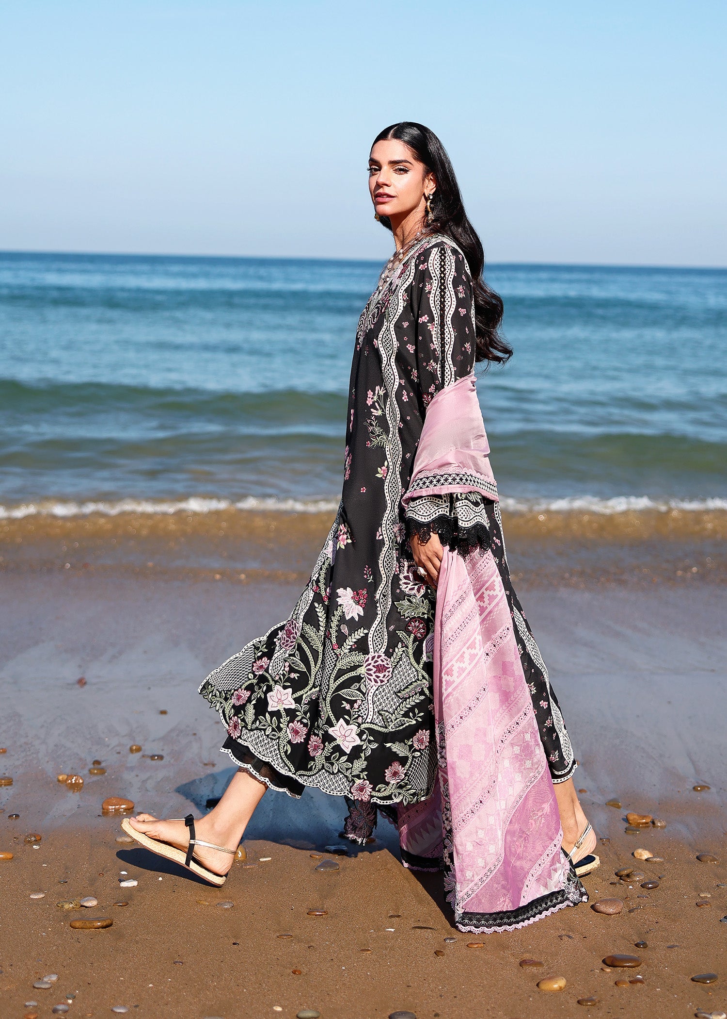 Breeze Festive Luxury Lawn – IVY-1-B