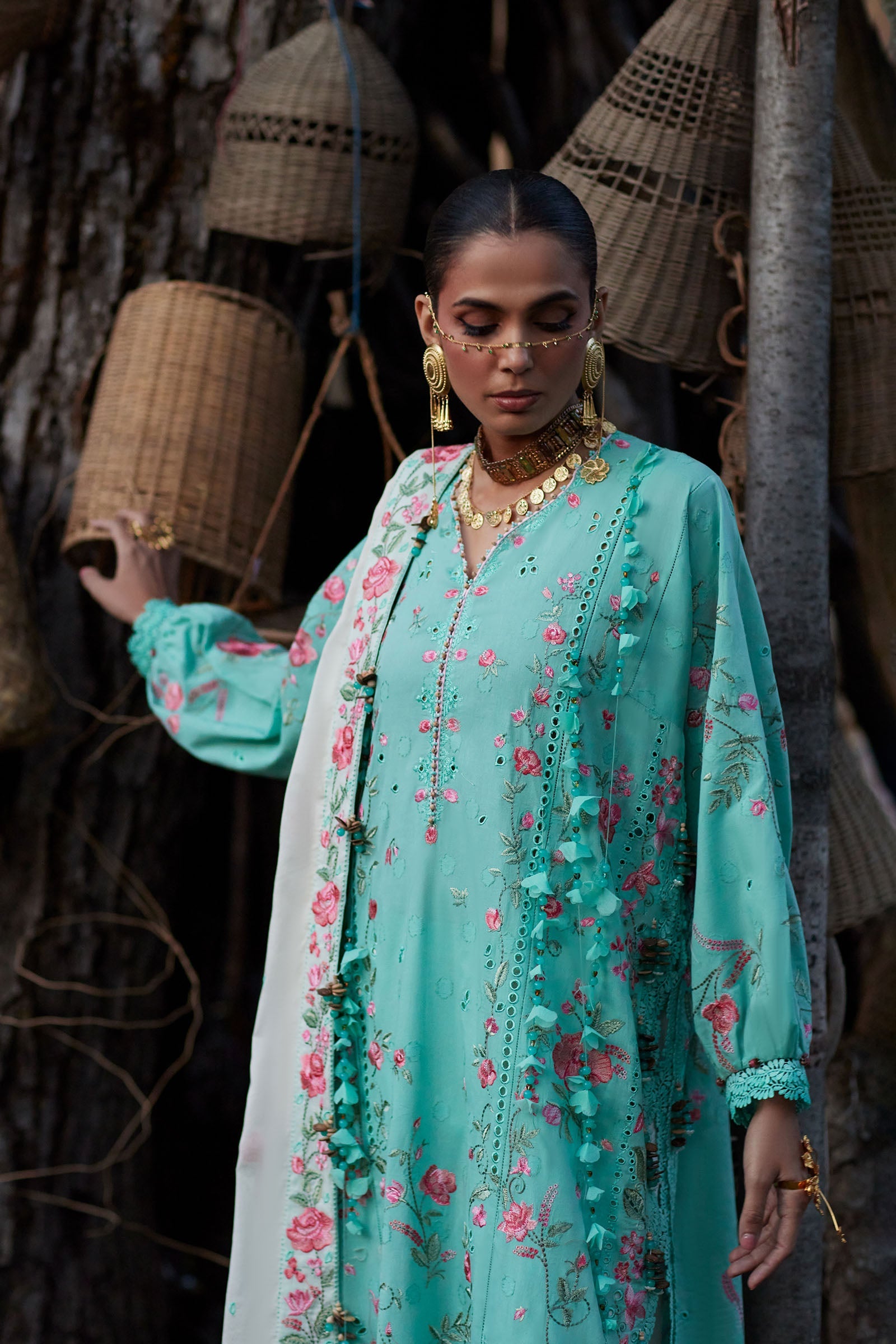 Kashmee Luxury Eid Lawn – GULRAAZ (EL26-08 B)