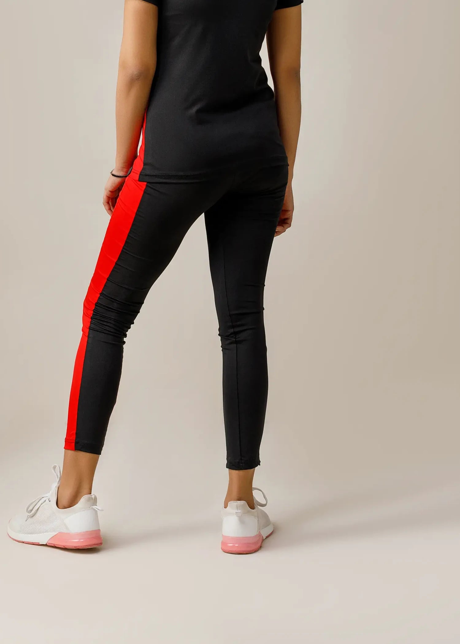 polyester Leggings in Red, black