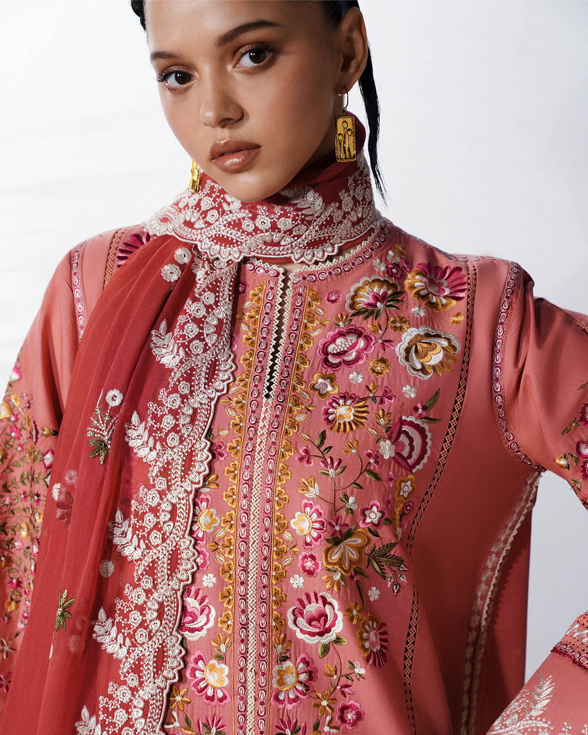 Jugnu Spring/Summer Lawn – Dinaz
