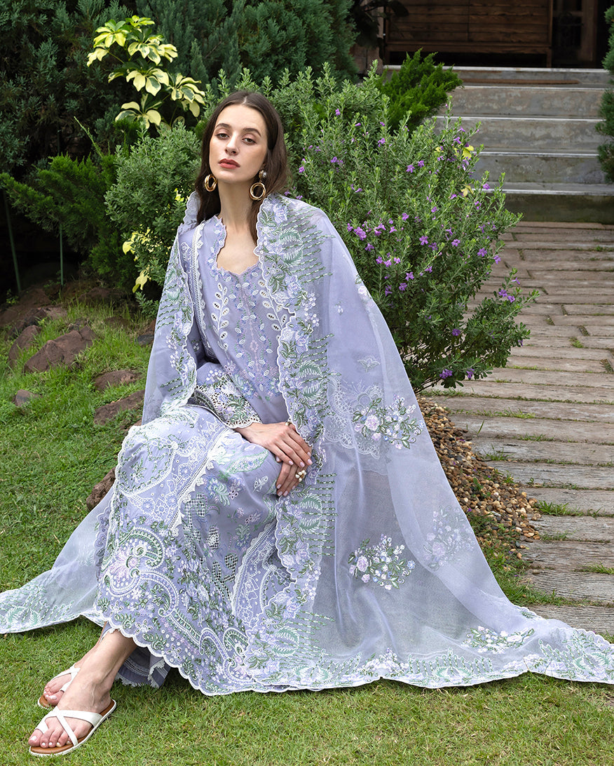 Mon Tresor Luxe Lawn – Vera