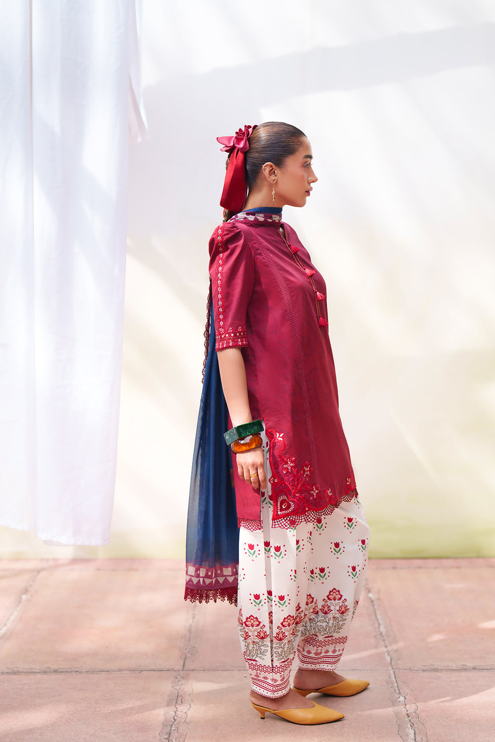 Laanem Luxury Lawn – ELOWEN-B - SRL26-08