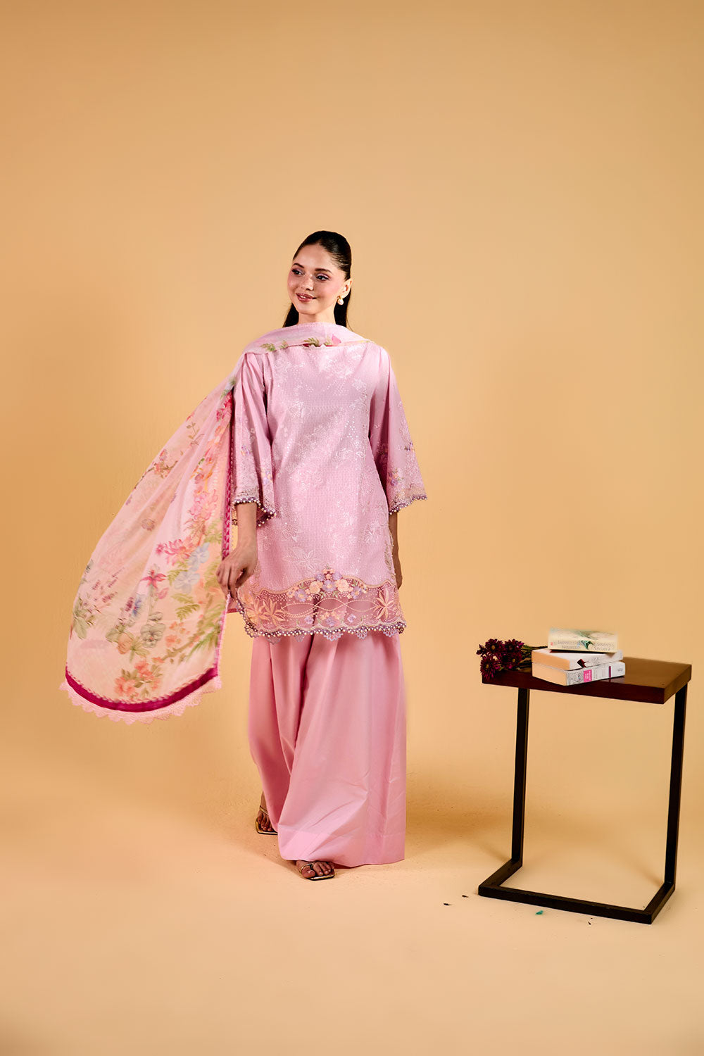 Vital Luxury Lawn Vol-2 – D-2B