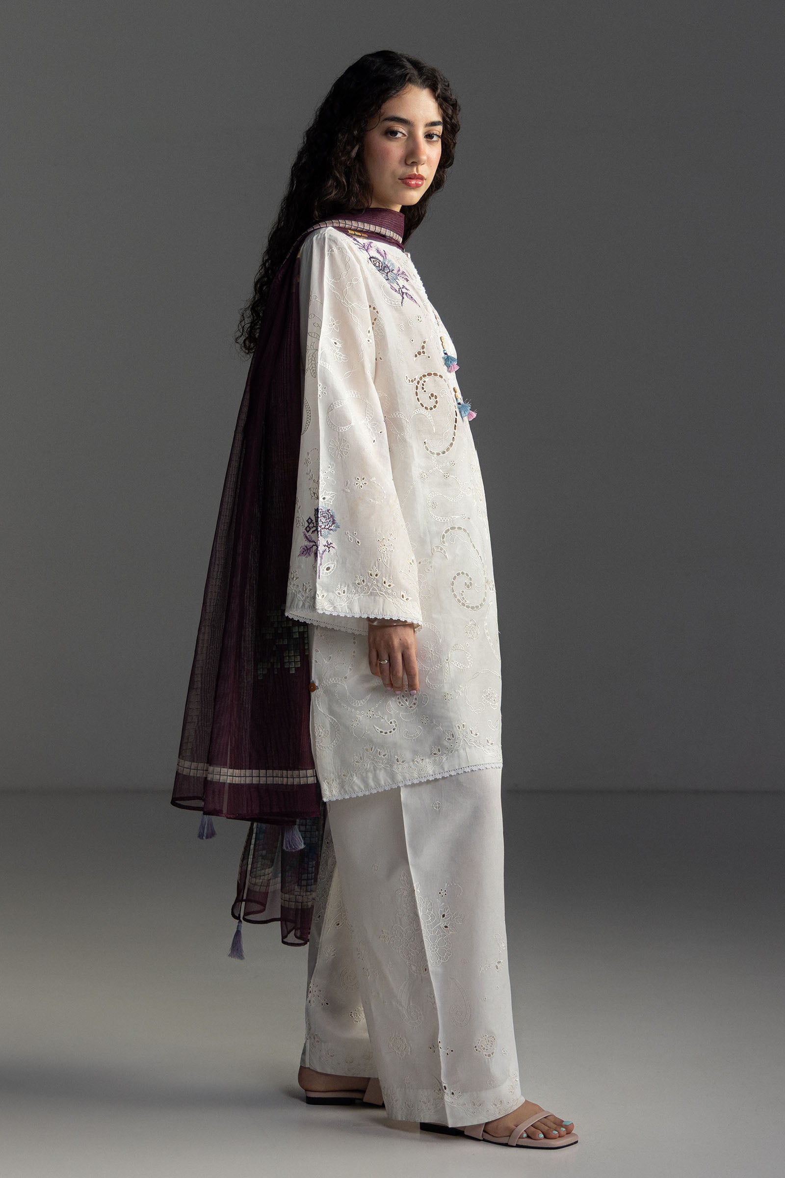 Coco Lawn Edit – Sune-10B